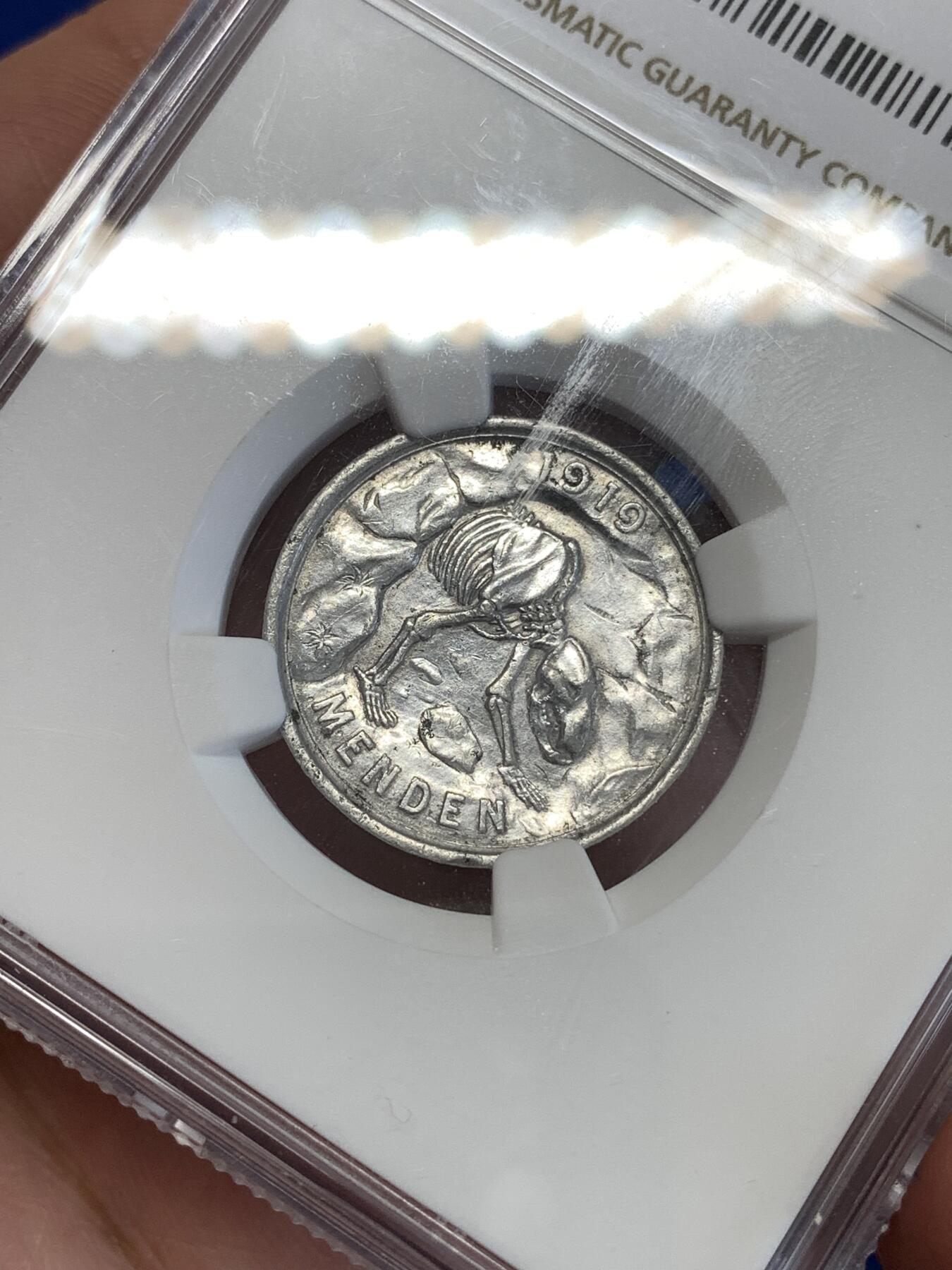 《竞宝斋》第289场- 周日，周一，周二 3场连拍 （全场包邮） NGC UNCD 德紧1920年50芬尼洞熊 没看出来有什么清洗痕迹