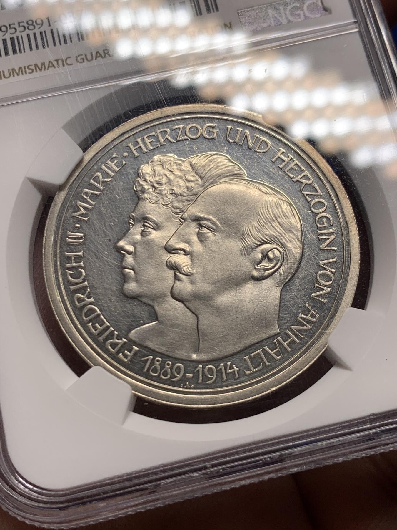 《竞宝斋》第289场- 周日，周一，周二 3场连拍 （全场包邮） PCGS PF61 CAMEO 德国1914年 安哈特德绍，结婚纪念5马克精制大银币 好状态 感觉低评了