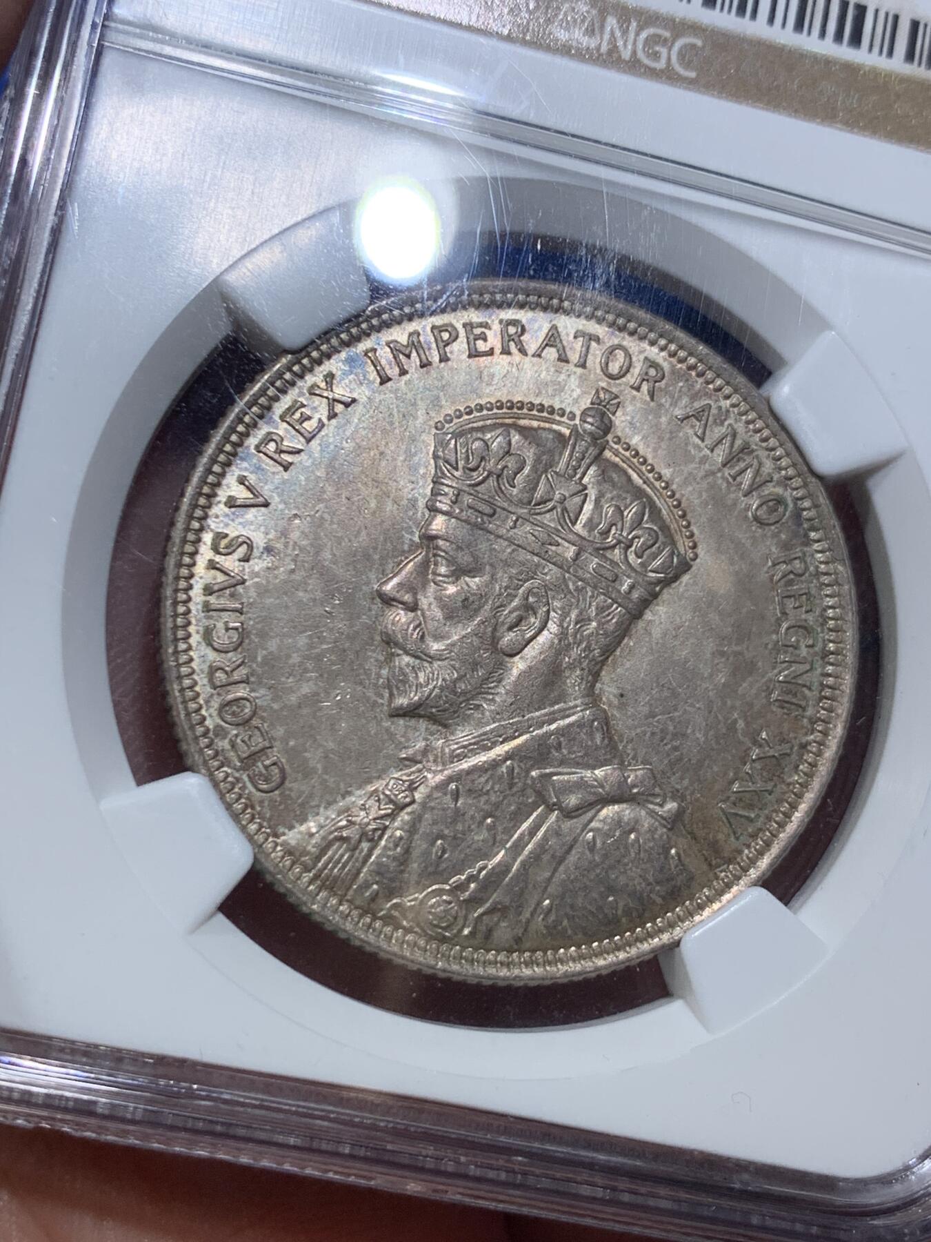 《竞宝斋》第289场- 周日，周一，周二 3场连拍 （全场包邮） NGC-MS64 英属加拿大1935年乔治五世1元划船大银币 包浆很漂亮 