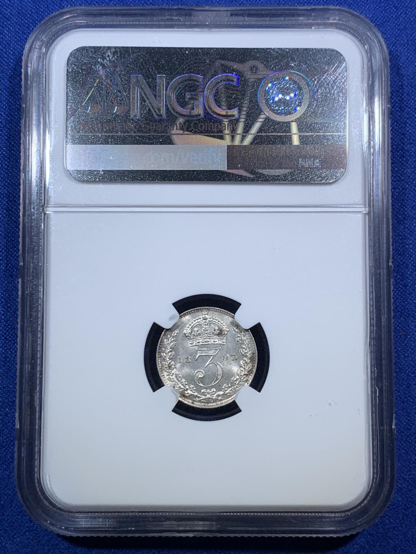 《竞宝斋》第289场- 周日，周一，周二 3场连拍 （全场包邮） NGC MS63 英国1897年维多利亚3便士 带有凝霜感的转光 氧化黑点导致上海N仅给出63分