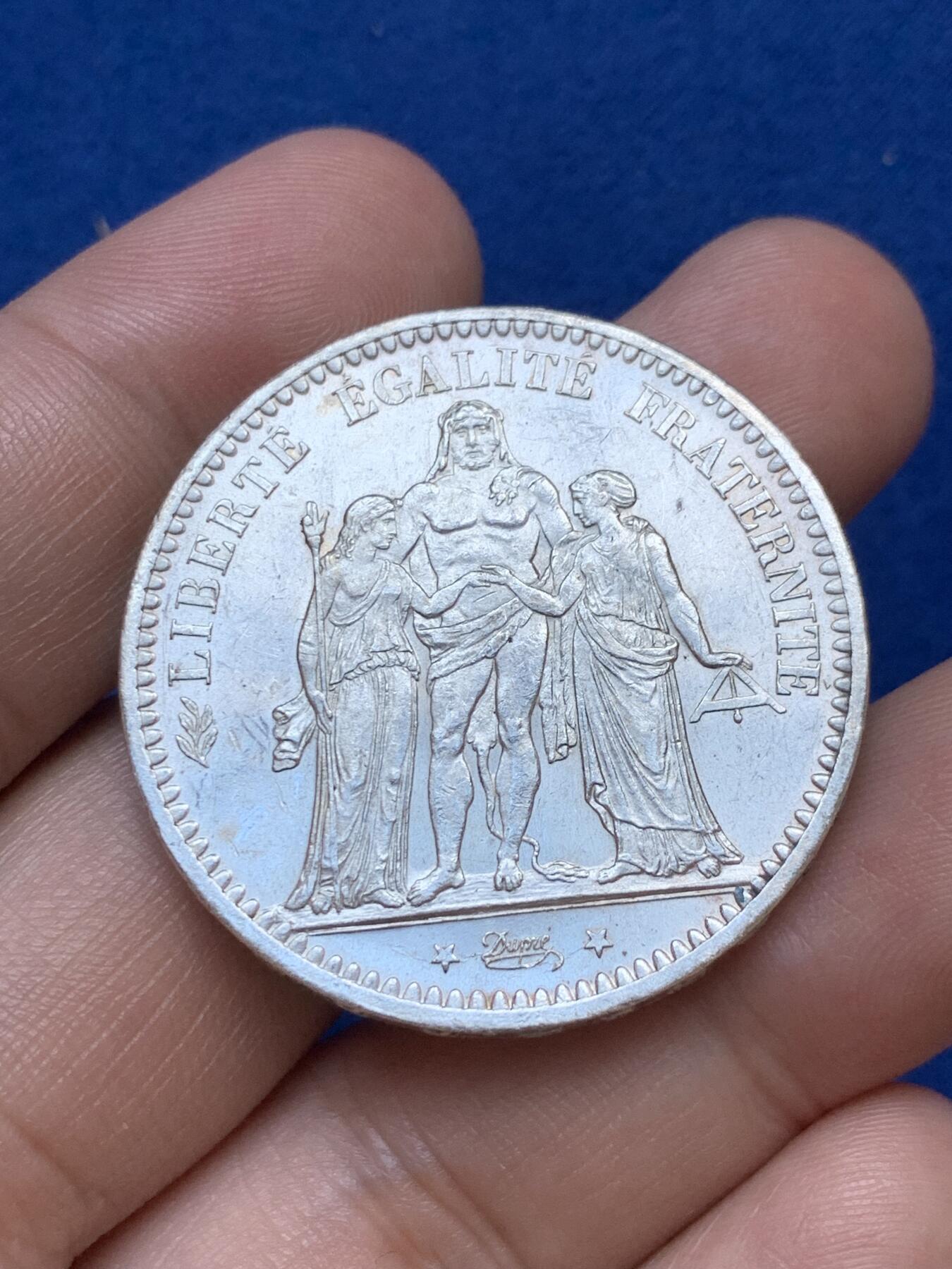 《竞宝斋》第289场- 周日，周一，周二 3场连拍 （全场包邮） 法国1873大力神5法郎银币 AU品相