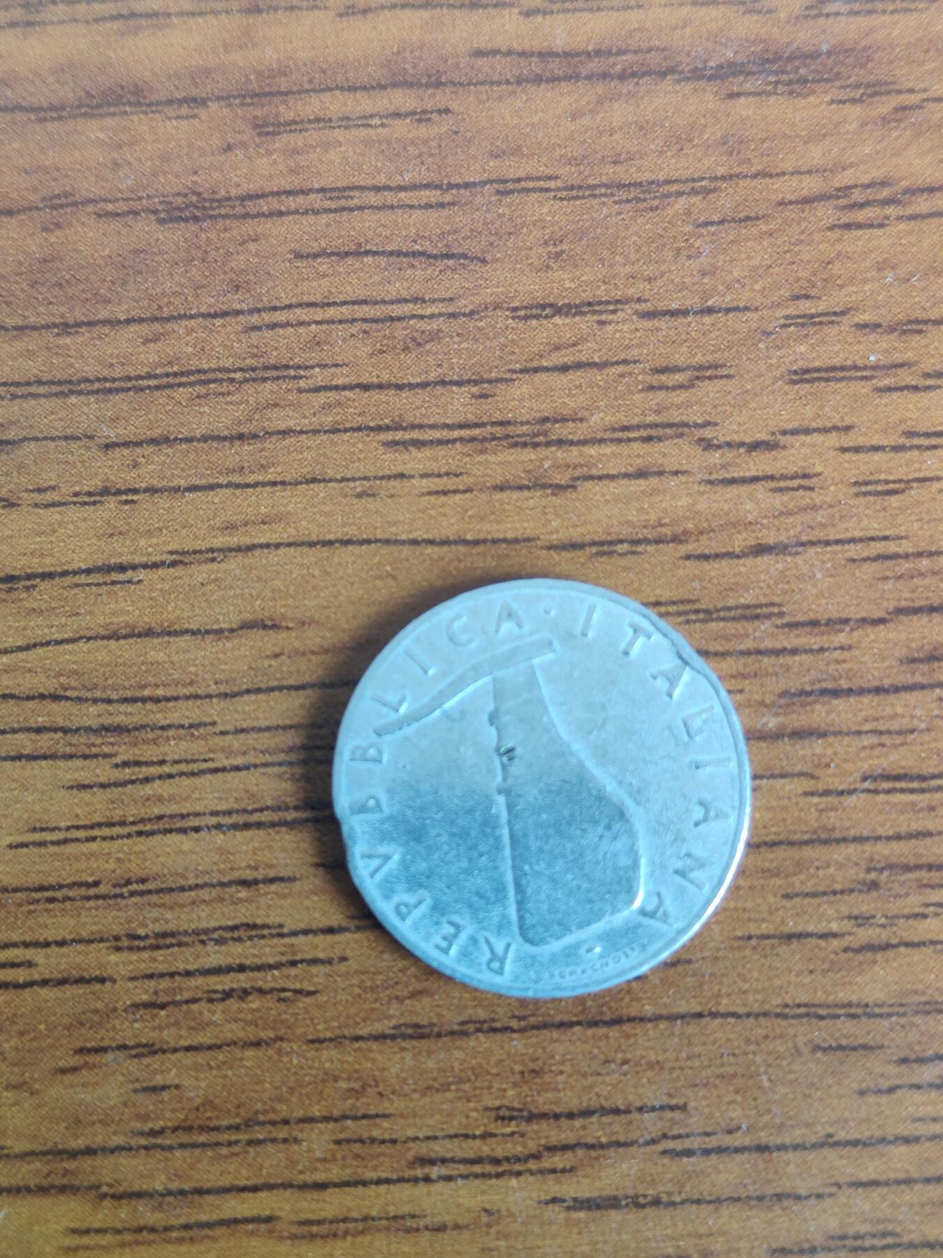 英雄古币捡漏专场第一期无押金可累计捡漏，全场50包邮，偏远地区除外。 外国古币