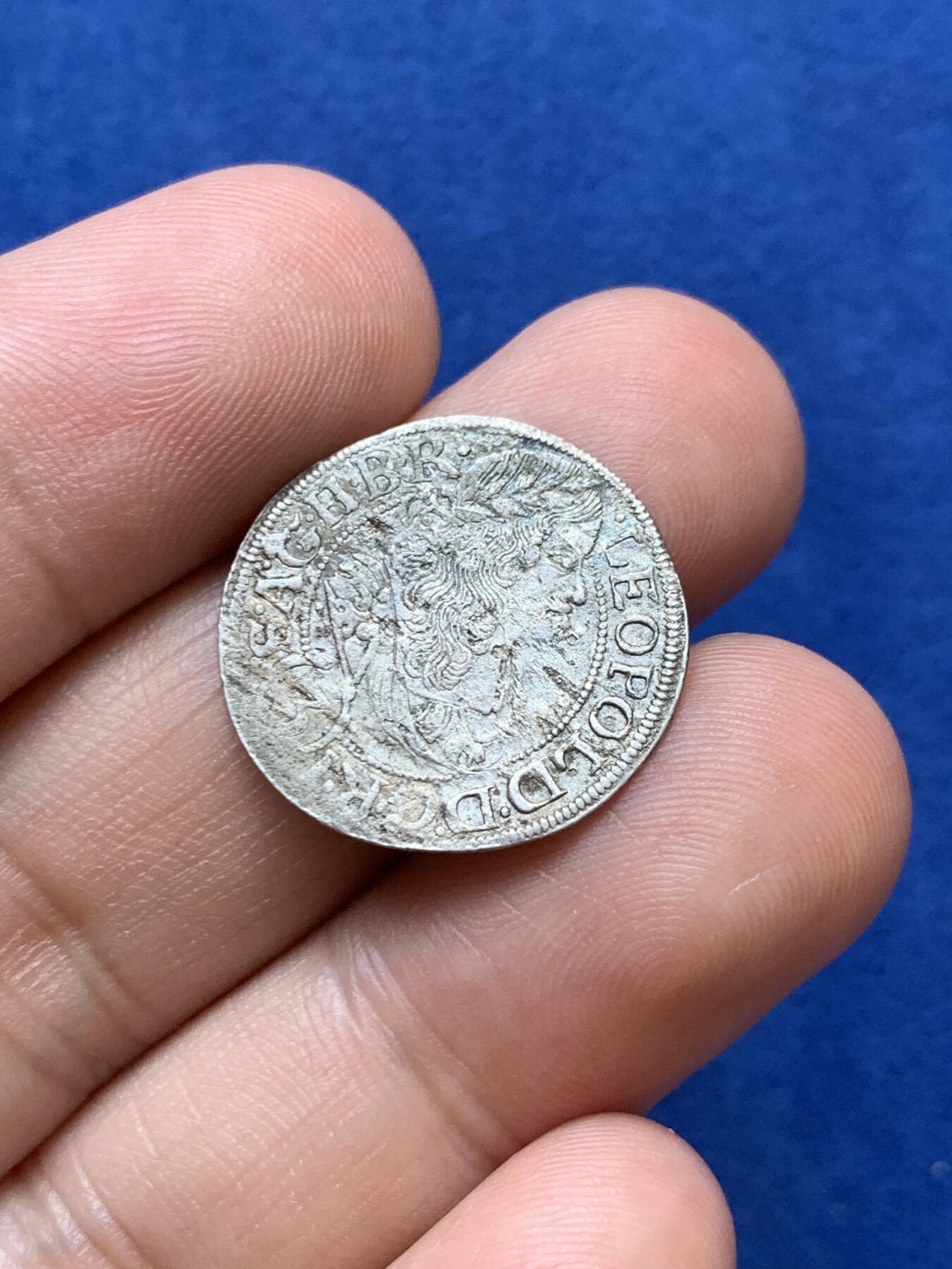 《竞宝斋》第289场- 周日，周一，周二 3场连拍 （全场包邮） 1668年神圣罗马帝国利奥波德一世 3克鲁泽银币 三百多年前的历史见证