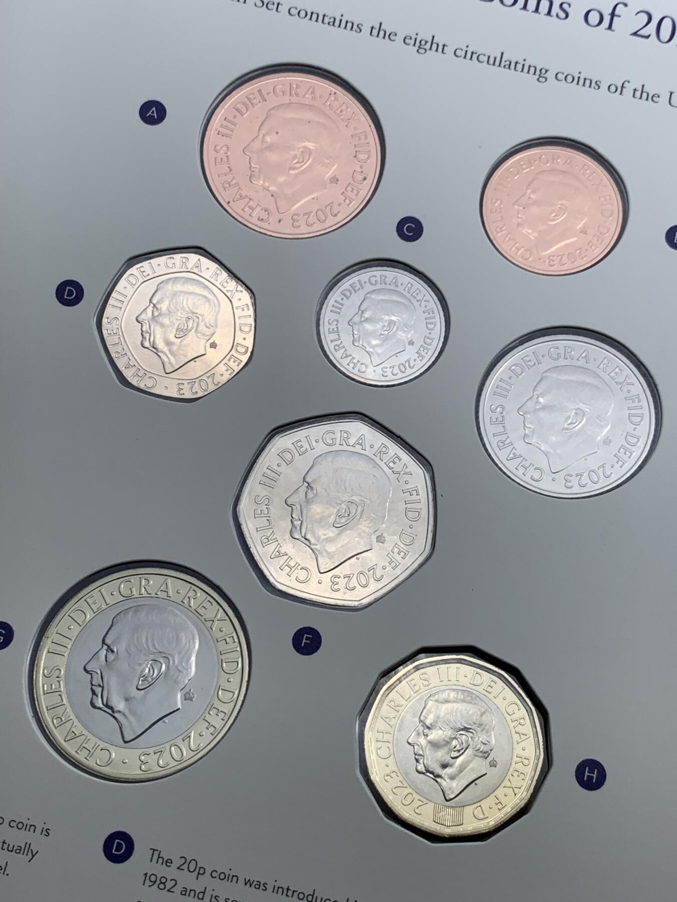 《竞宝斋》第289场- 周日，周一，周二 3场连拍 （全场包邮） 英国2023年官方套币  查尔斯三世首套硬币  人像边带皇冠暗记  动物主题  未来热门品种