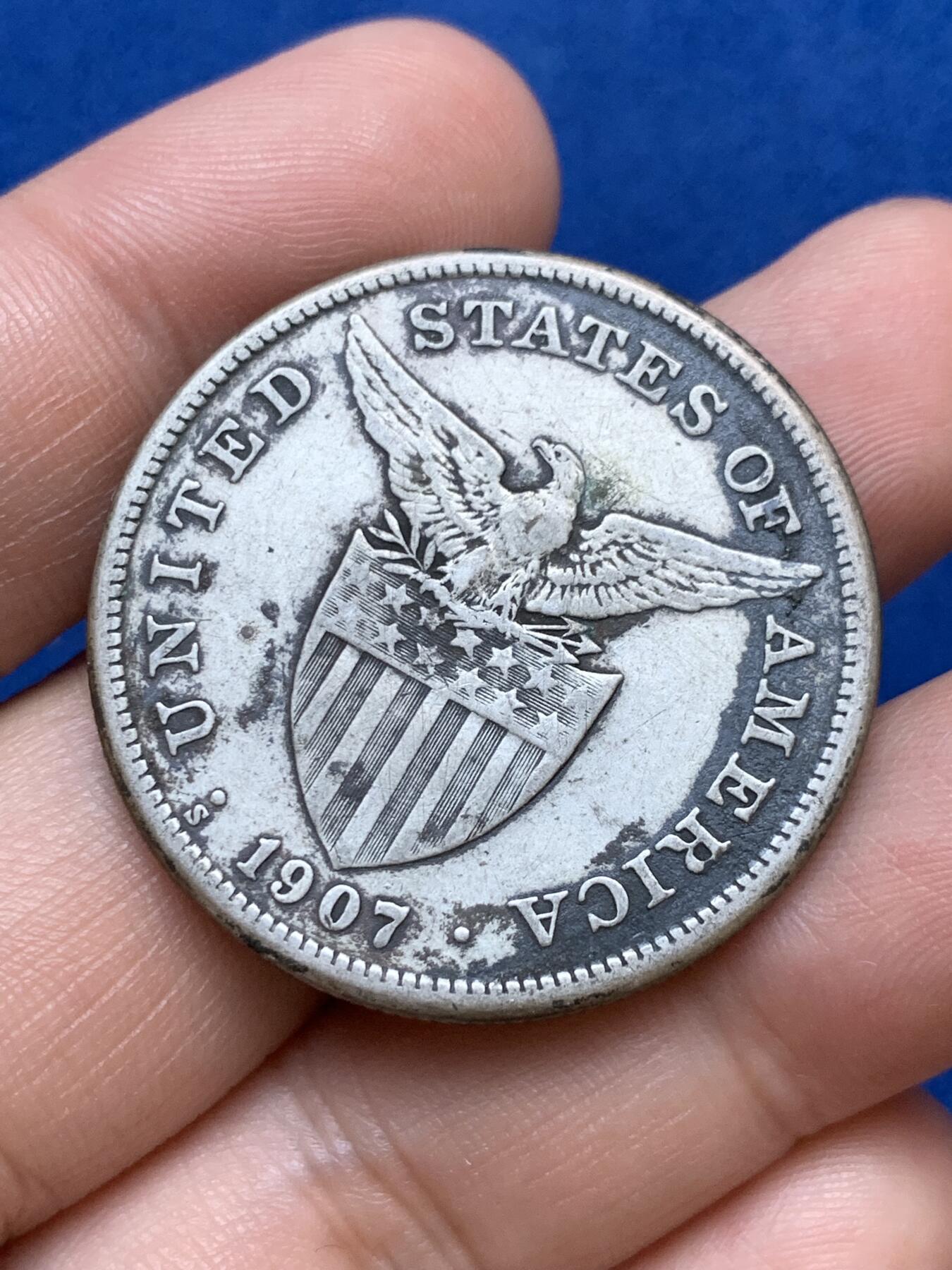 《竞宝斋》第289场- 周日，周一，周二 3场连拍 （全场包邮） 美属菲律宾 1907年 打铁女神 1比索 银币 XF-AU品相 XF品相 老黑包浆