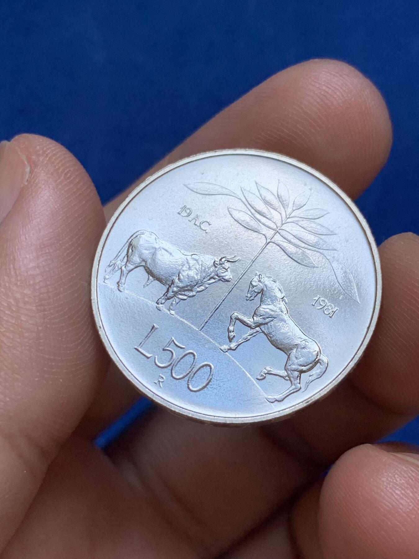 《竞宝斋》第289场- 周日，周一，周二 3场连拍 （全场包邮） 意大利1981年维吉尔诞辰2000周年500里拉纪念银币