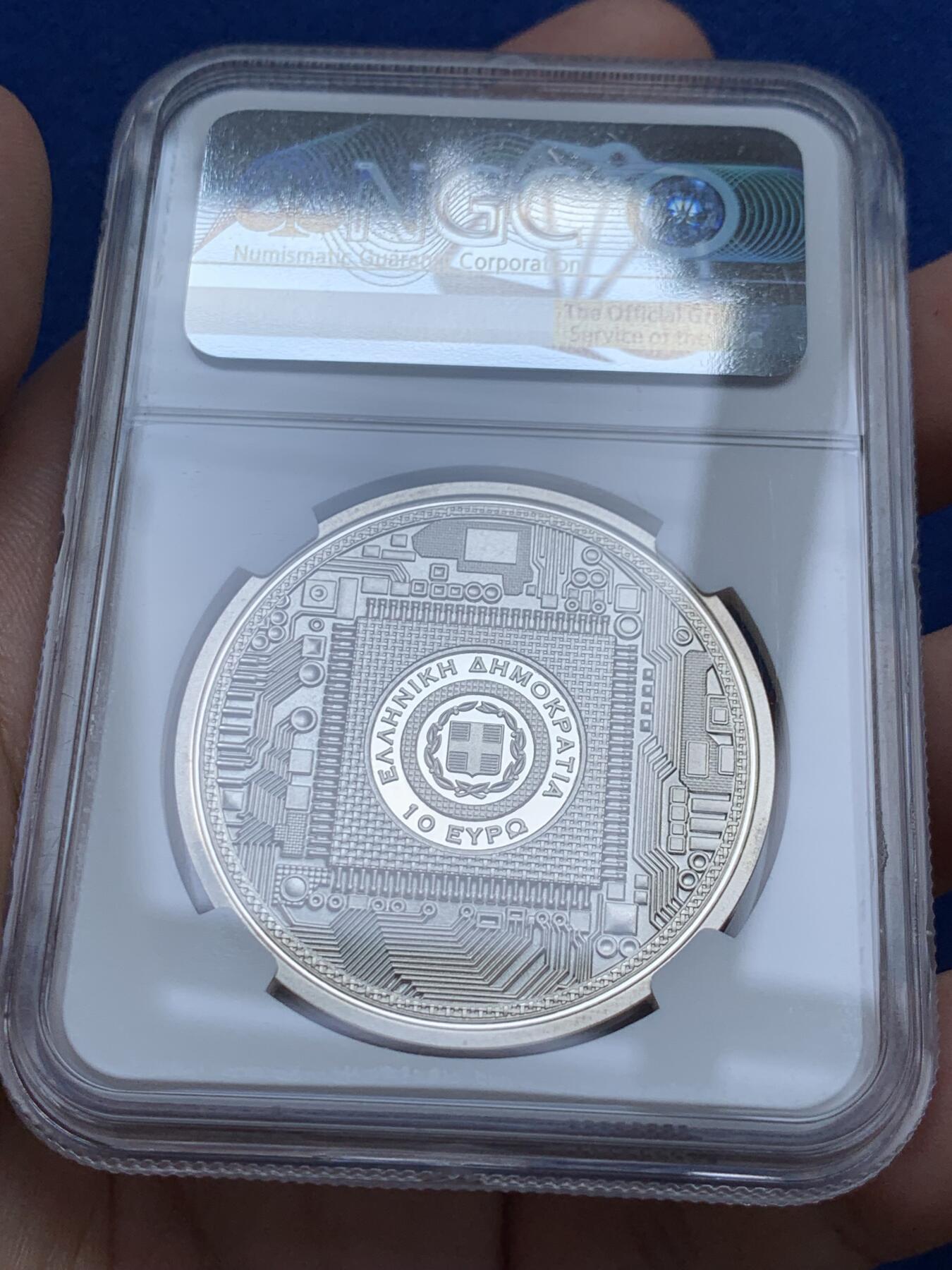 《竞宝斋》第289场- 周日，周一，周二 3场连拍 （全场包邮） NGC PF69UC 希腊2022年古希腊技术安提基特拉机械装置彩银10欧元精制纪念币 限量2000枚 2024年度克劳斯世界硬币大奖赛之年度最佳克朗币奖 盒证齐全 34.1g 925银 40mm