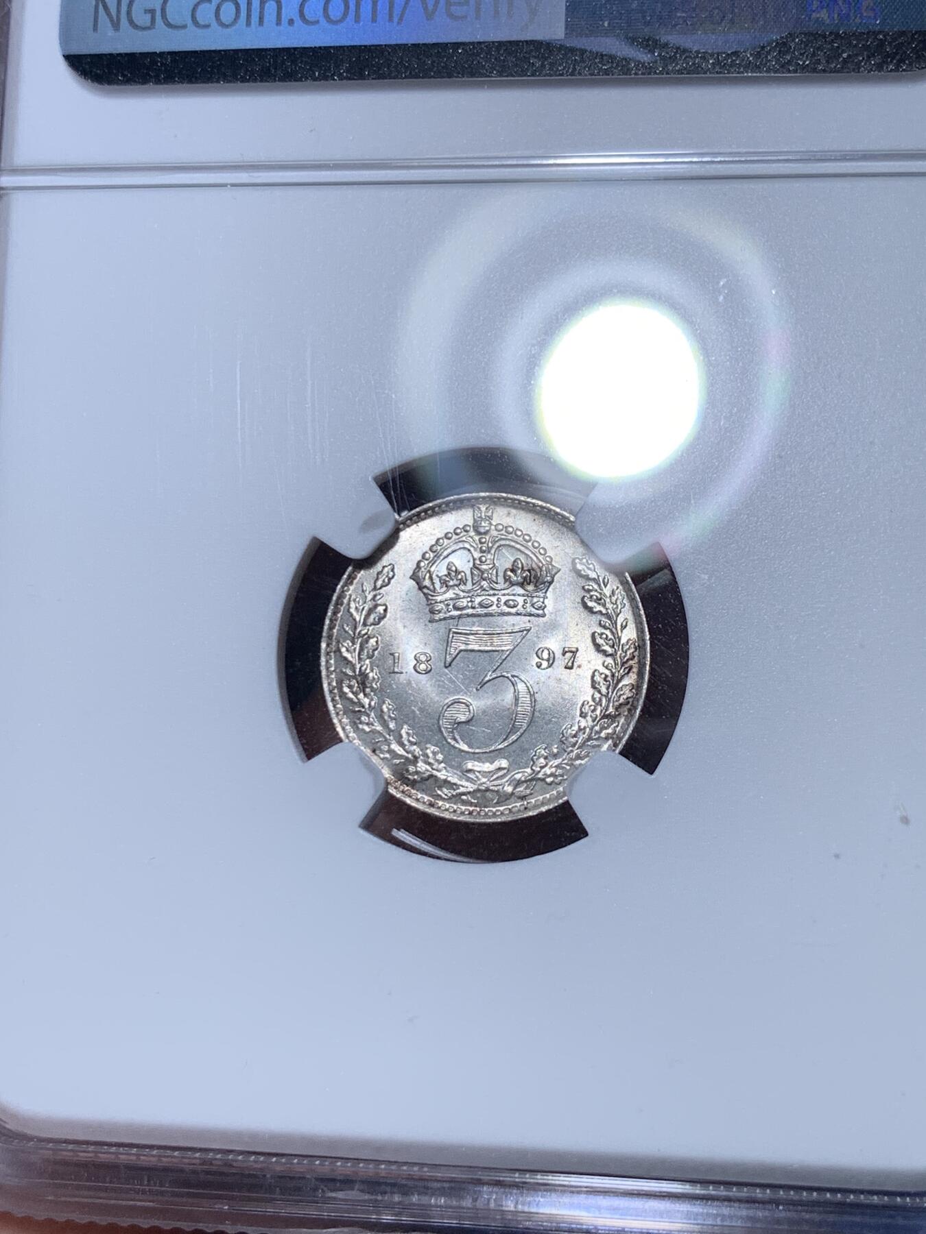 《竞宝斋》第289场- 周日，周一，周二 3场连拍 （全场包邮） NGC MS63 英国1897年维多利亚3便士 带有凝霜感的转光 氧化黑点导致上海N仅给出63分