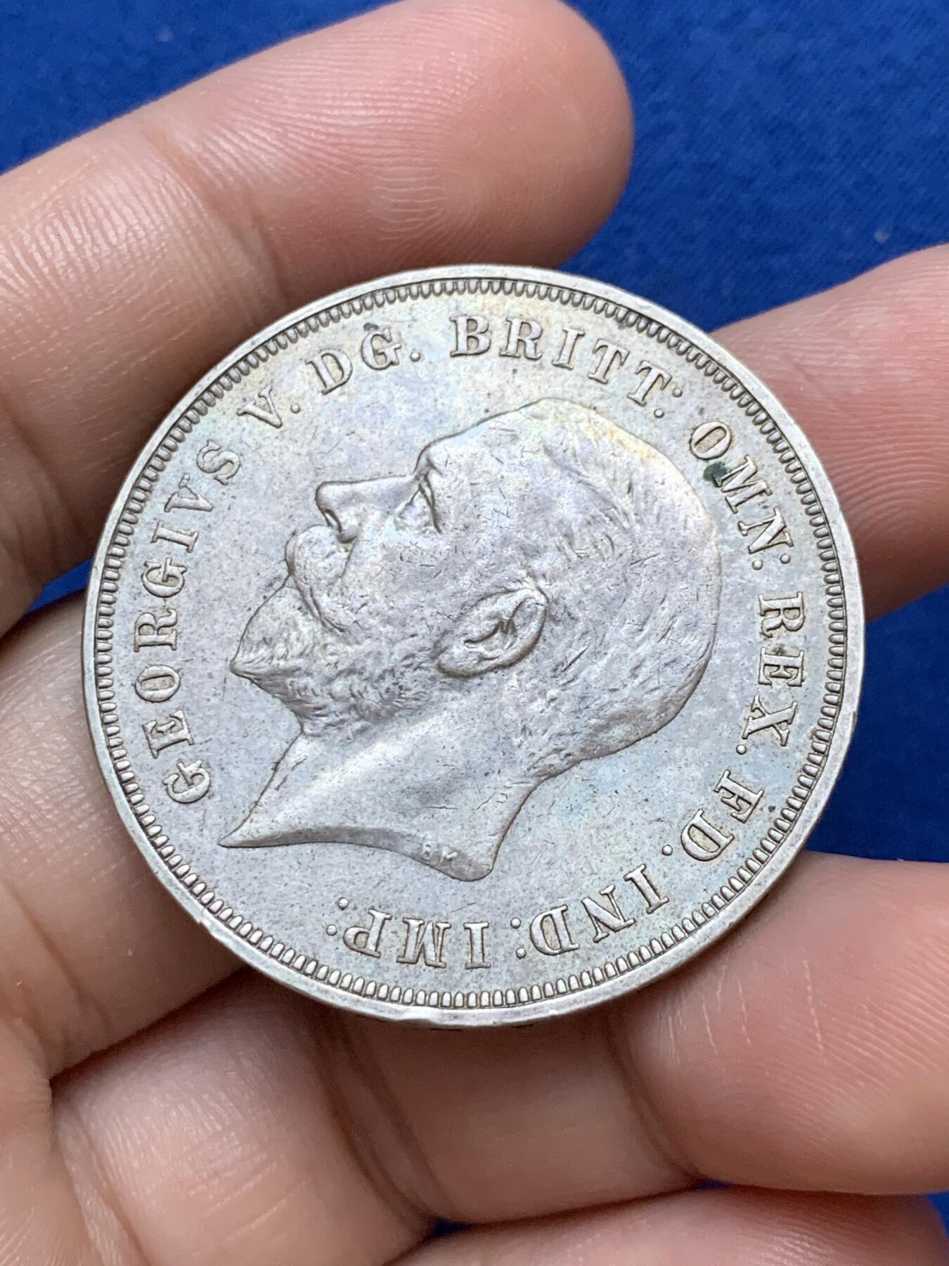 《竞宝斋》第289场- 周日，周一，周二 3场连拍 （全场包邮） 英国1935年乔治五世木马剑1克朗银币