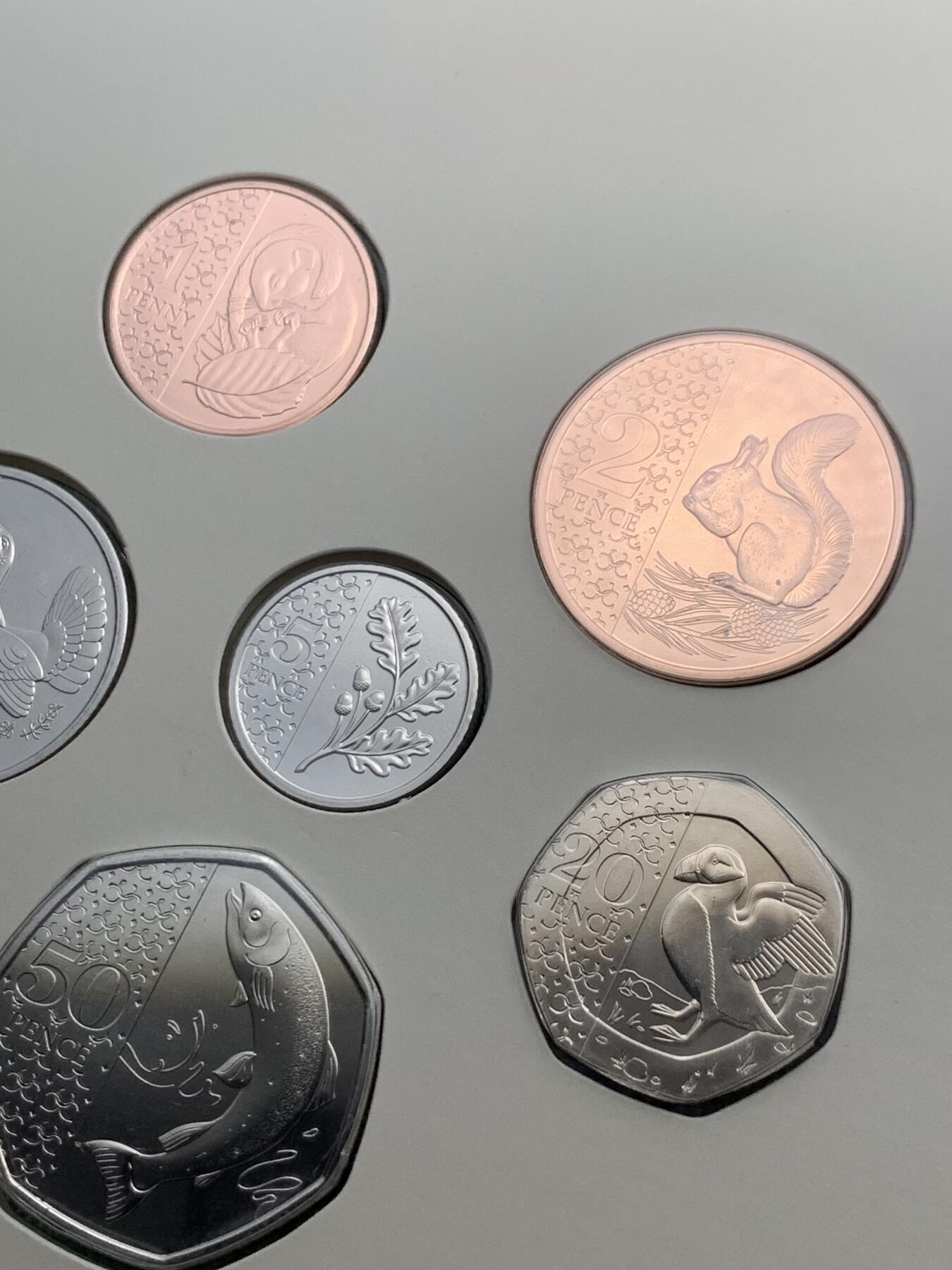 《竞宝斋》第289场- 周日，周一，周二 3场连拍 （全场包邮） 英国2023年官方套币  查尔斯三世首套硬币  人像边带皇冠暗记  动物主题  未来热门品种