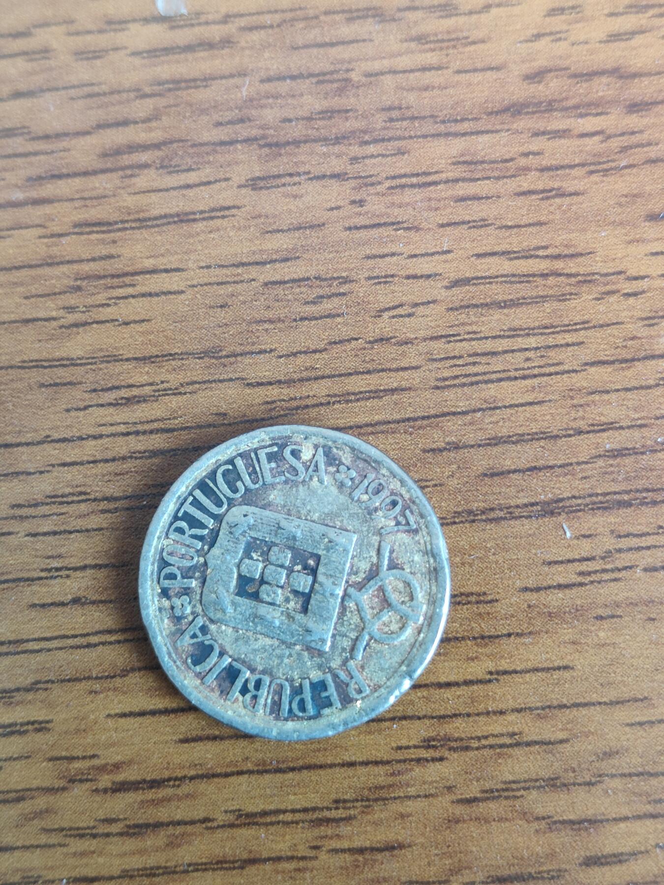 英雄古币捡漏专场第一期无押金可累计捡漏，全场50包邮，偏远地区除外。 外国古币