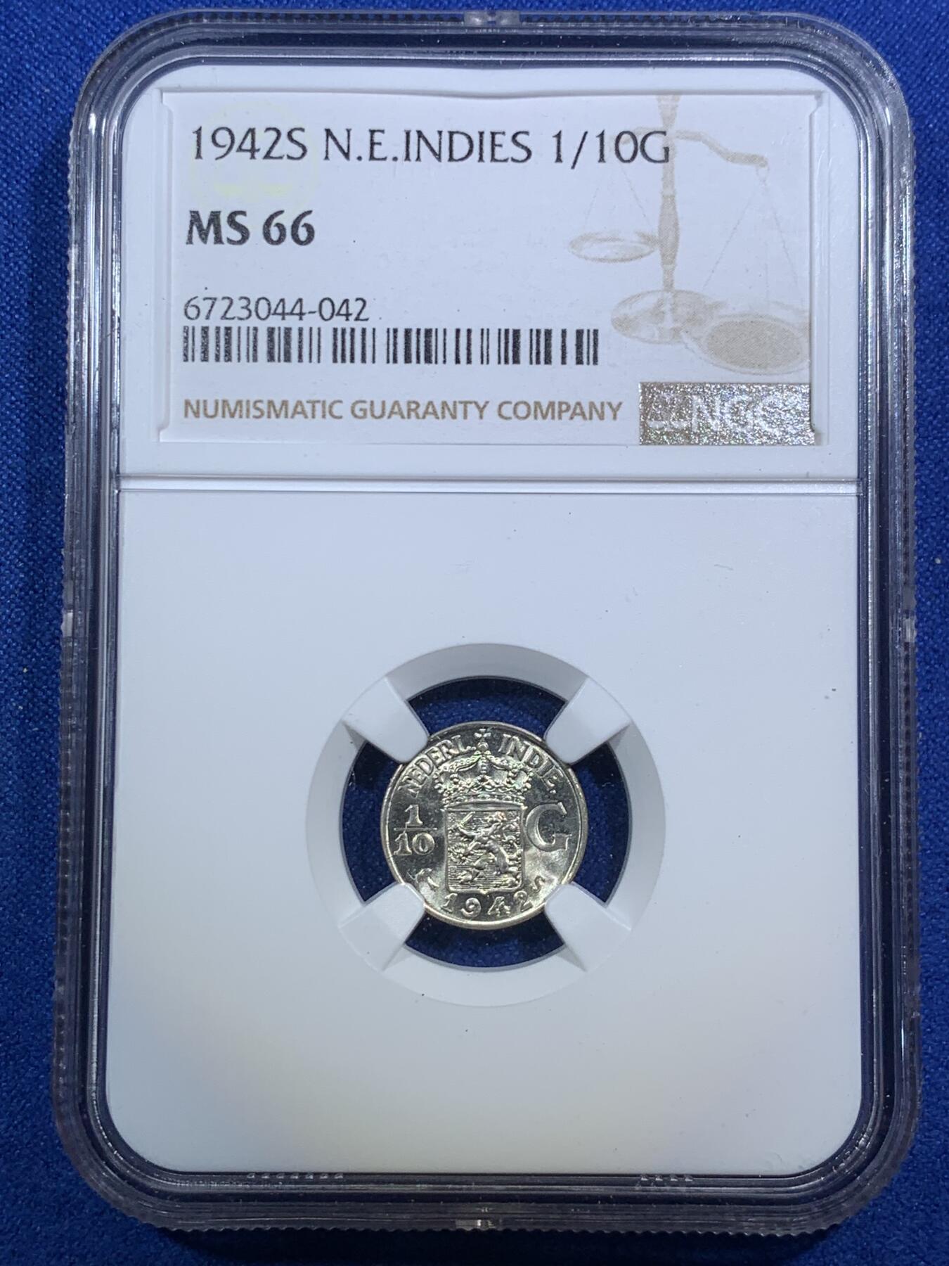 《竞宝斋》第289场- 周日，周一，周二 3场连拍 （全场包邮） NGC MS66 1942 荷属东印度（今印尼）1/10盾银币 卷拆BU品