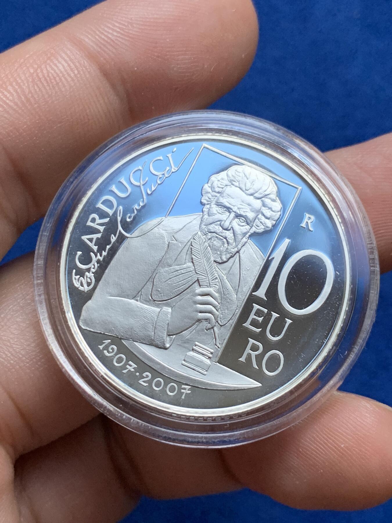 《竞宝斋》第289场- 周日，周一，周二 3场连拍 （全场包邮） 圣马力诺2007年意大利诗人乔苏·卡杜奇100年10欧元银币