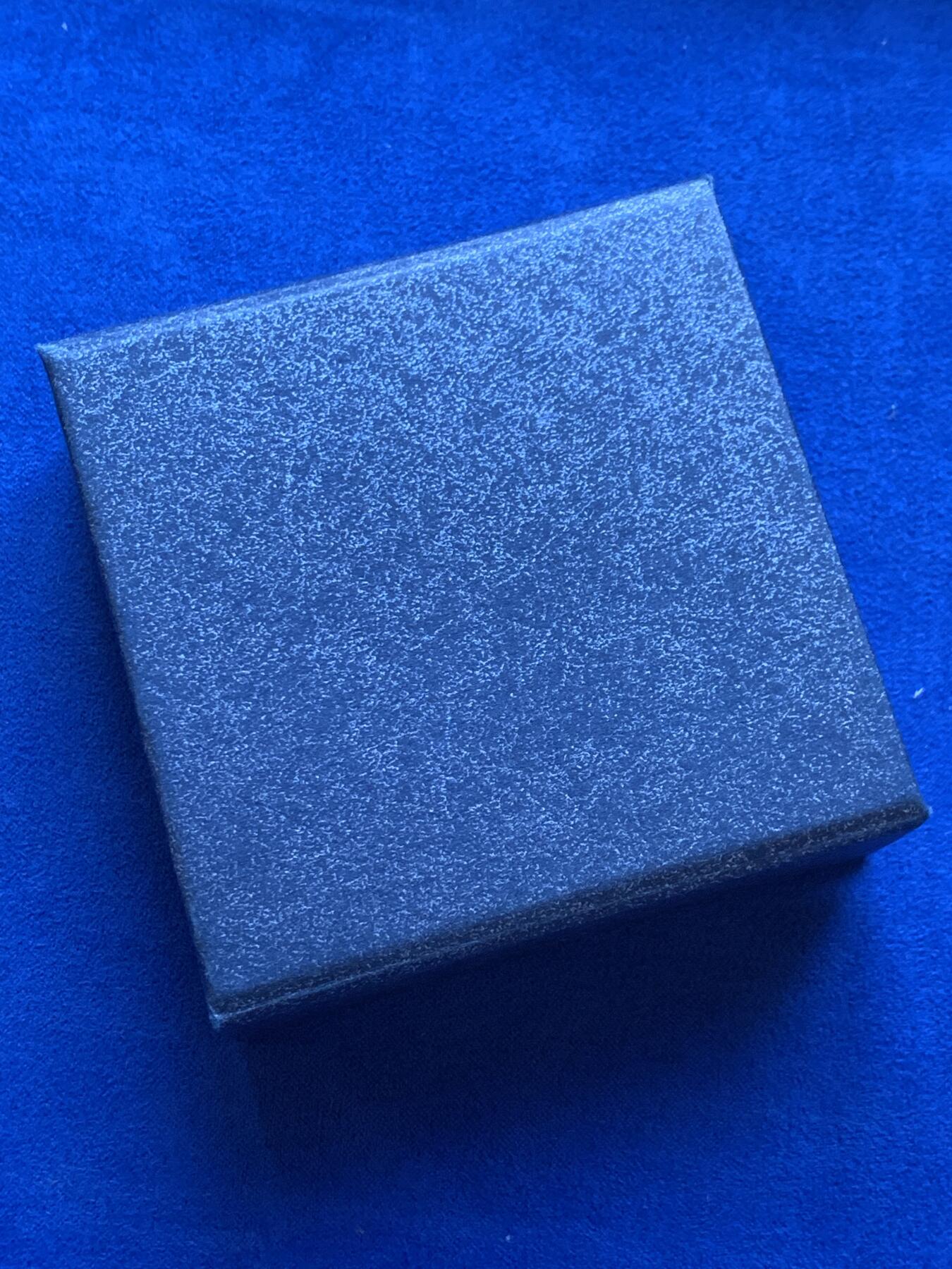 《竞宝斋》第289场- 周日，周一，周二 3场连拍 （全场包邮） 库克群岛2017年北欧神话系列1雷神之锤仿古银币 限量999枚 超高浮雕 钌化工艺 北欧神话系列首发龙头币 盒证齐全 精制币 2盎司 999银 38.6mm