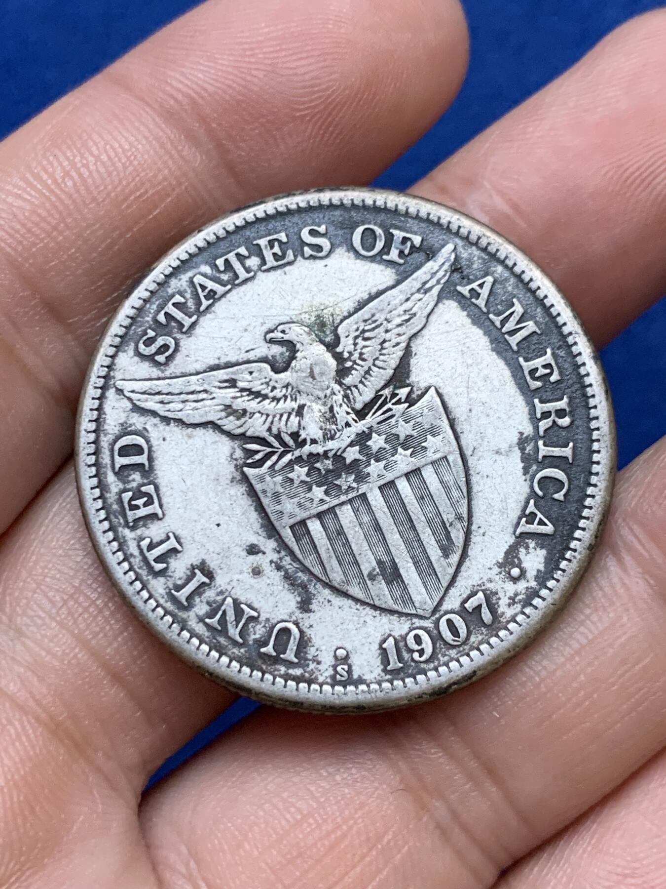 《竞宝斋》第289场- 周日，周一，周二 3场连拍 （全场包邮） 美属菲律宾 1907年 打铁女神 1比索 银币 XF-AU品相 XF品相 老黑包浆