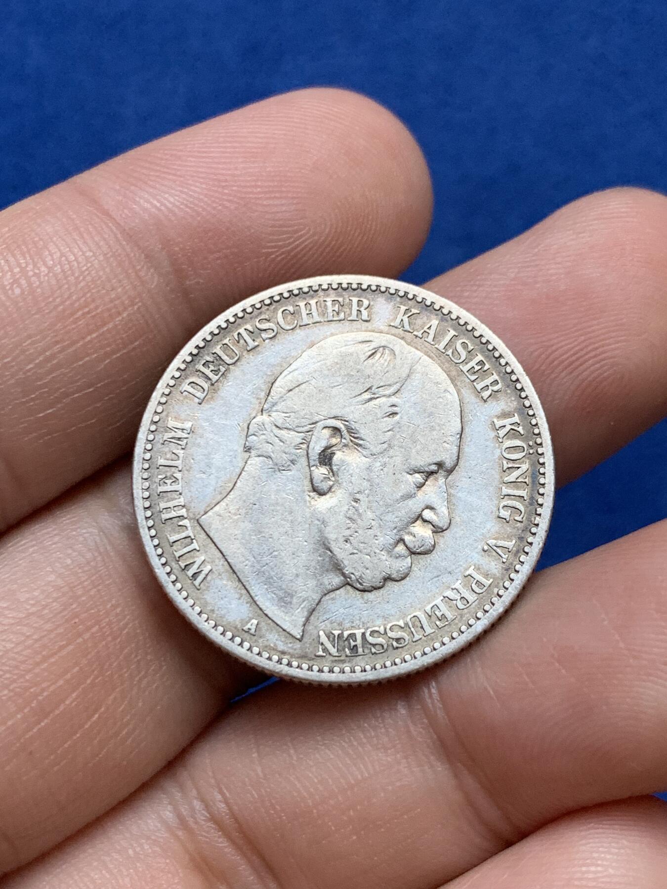 《竞宝斋》第289场- 周日，周一，周二 3场连拍 （全场包邮） 德国 1876年 普鲁士 威廉一世 短翅 2马克 银币 XF-VF品相