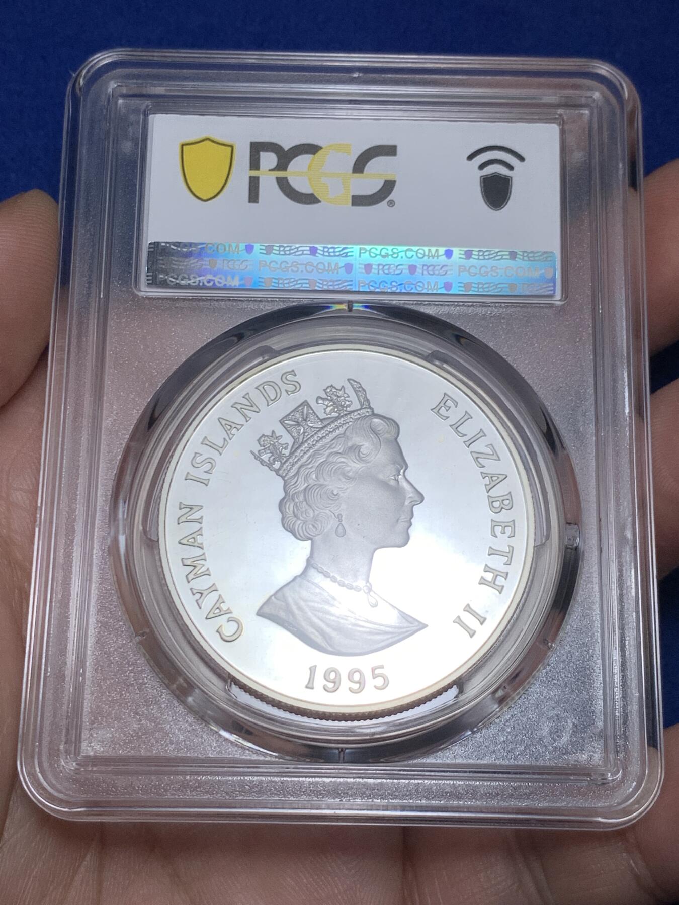 《竞宝斋》第289场- 周日，周一，周二 3场连拍 （全场包邮） 冠军分 PCGS PR67DCAM 开曼1995年世界濒危野生动物美洲大蜥蜴1元精制大银币