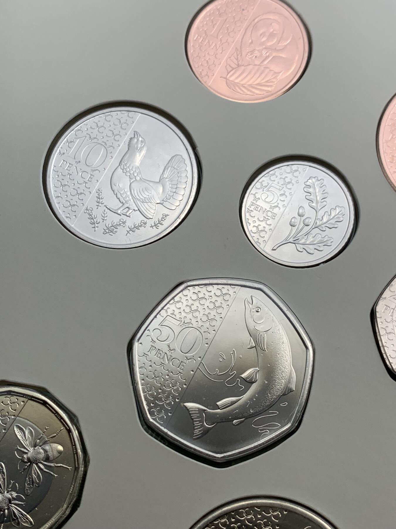 《竞宝斋》第289场- 周日，周一，周二 3场连拍 （全场包邮） 英国2023年官方套币  查尔斯三世首套硬币  人像边带皇冠暗记  动物主题  未来热门品种