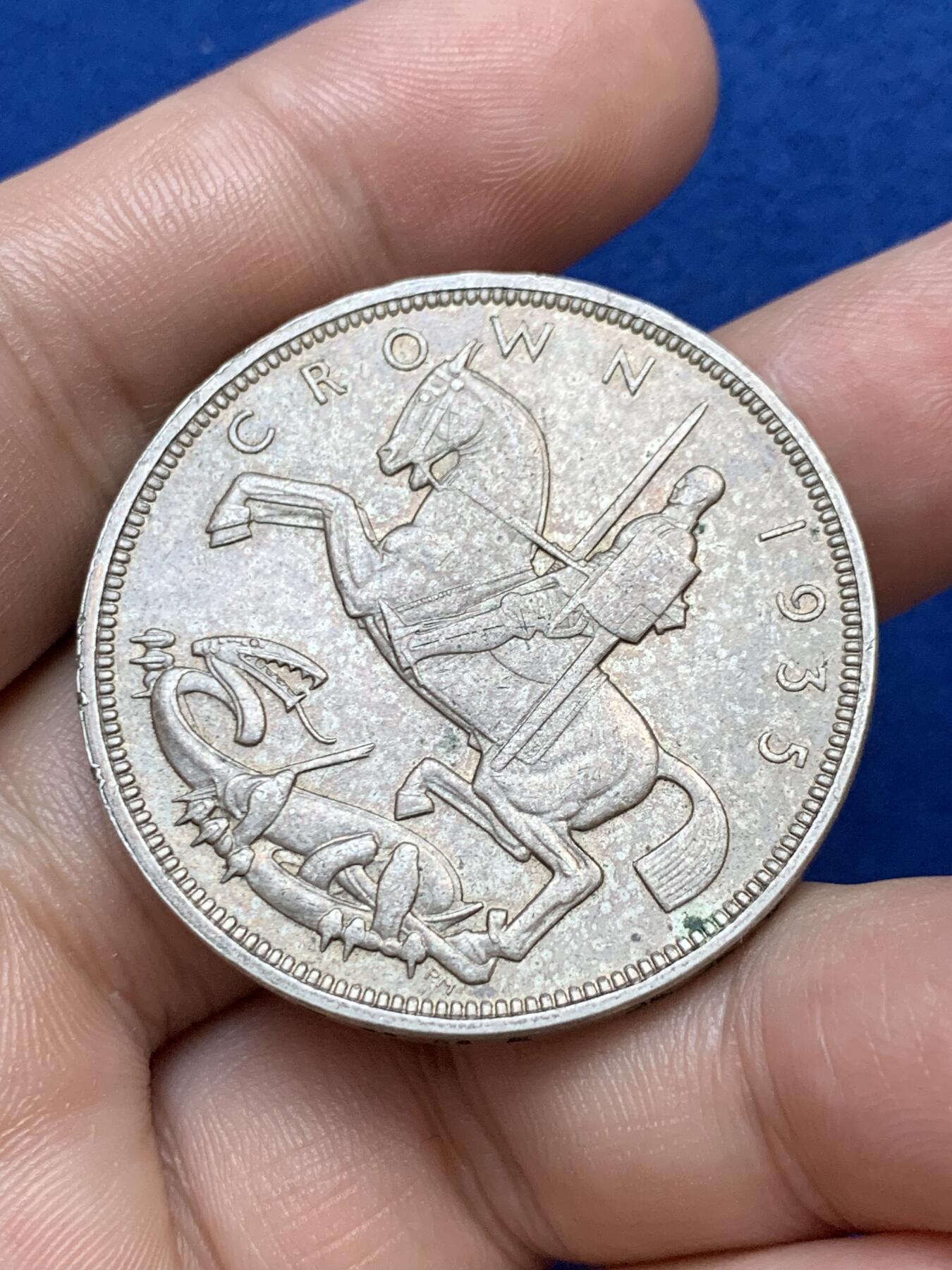 《竞宝斋》第289场- 周日，周一，周二 3场连拍 （全场包邮） 英国1935年乔治五世木马剑1克朗银币