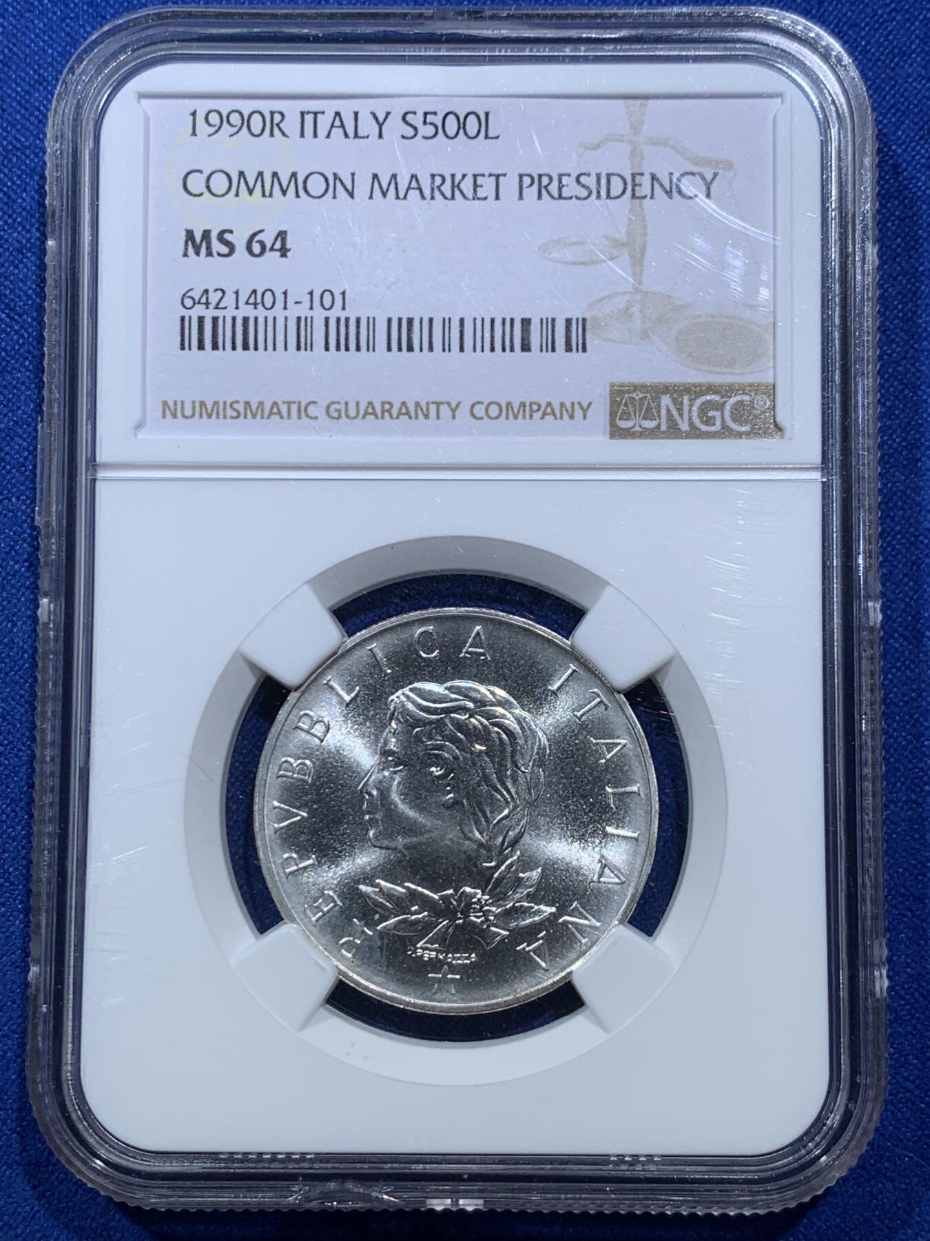 《竞宝斋》第289场- 周日，周一，周二 3场连拍 （全场包邮） NGC MS64 意大利1990年欧洲轮值主席国500里拉磨砂版纪念银币带盒 最高评级分