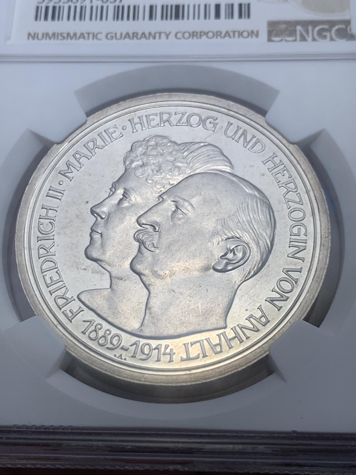 《竞宝斋》第289场- 周日，周一，周二 3场连拍 （全场包邮） PCGS PF61 CAMEO 德国1914年 安哈特德绍，结婚纪念5马克精制大银币 好状态 感觉低评了