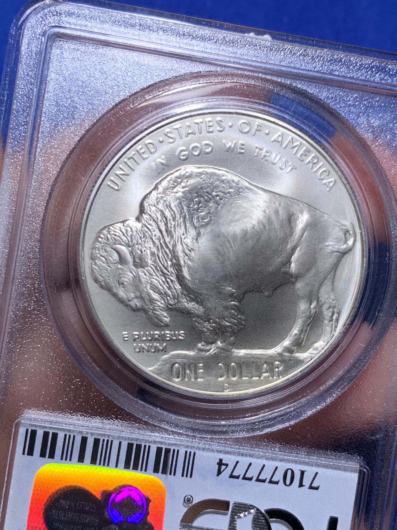 《竞宝斋》第289场- 周日，周一，周二 3场连拍 （全场包邮） PCGS MS69 美国2001D公牛普制银币 第36任铸币主管JAY W Johson签字版 1oz 纯度99.9%