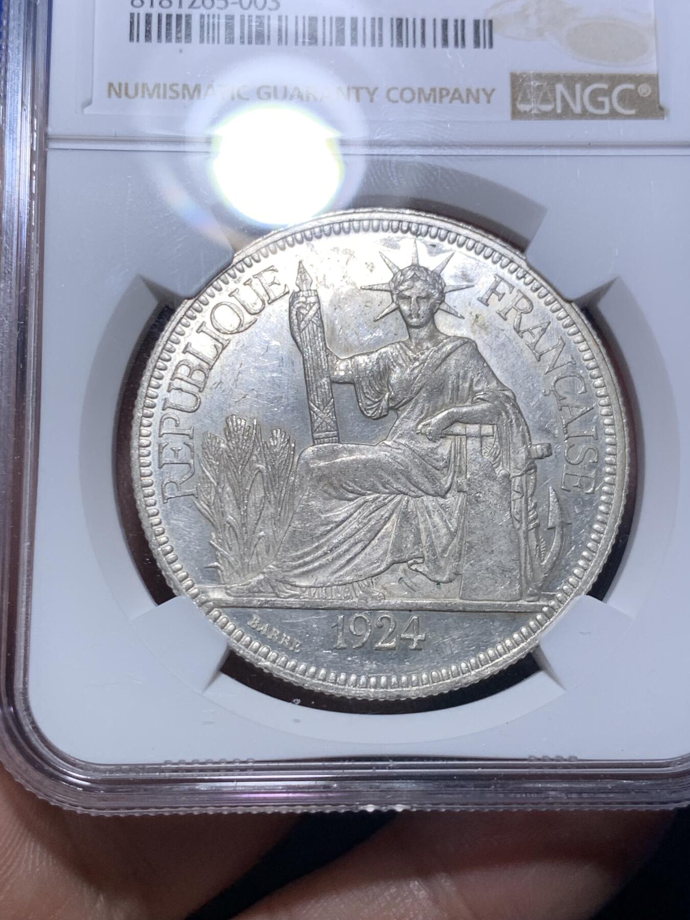 《竞宝斋》第289场- 周日，周一，周二 3场连拍 （全场包邮） NGC UNCD 法属印支1924年坐洋银币 年份不多见 细节不错