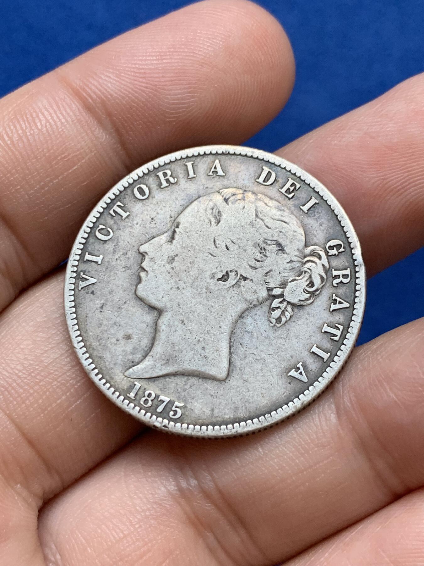 《竞宝斋》第289场- 周日，周一，周二 3场连拍 （全场包邮） 英国1875年维多利亚年轻头像半克朗银币