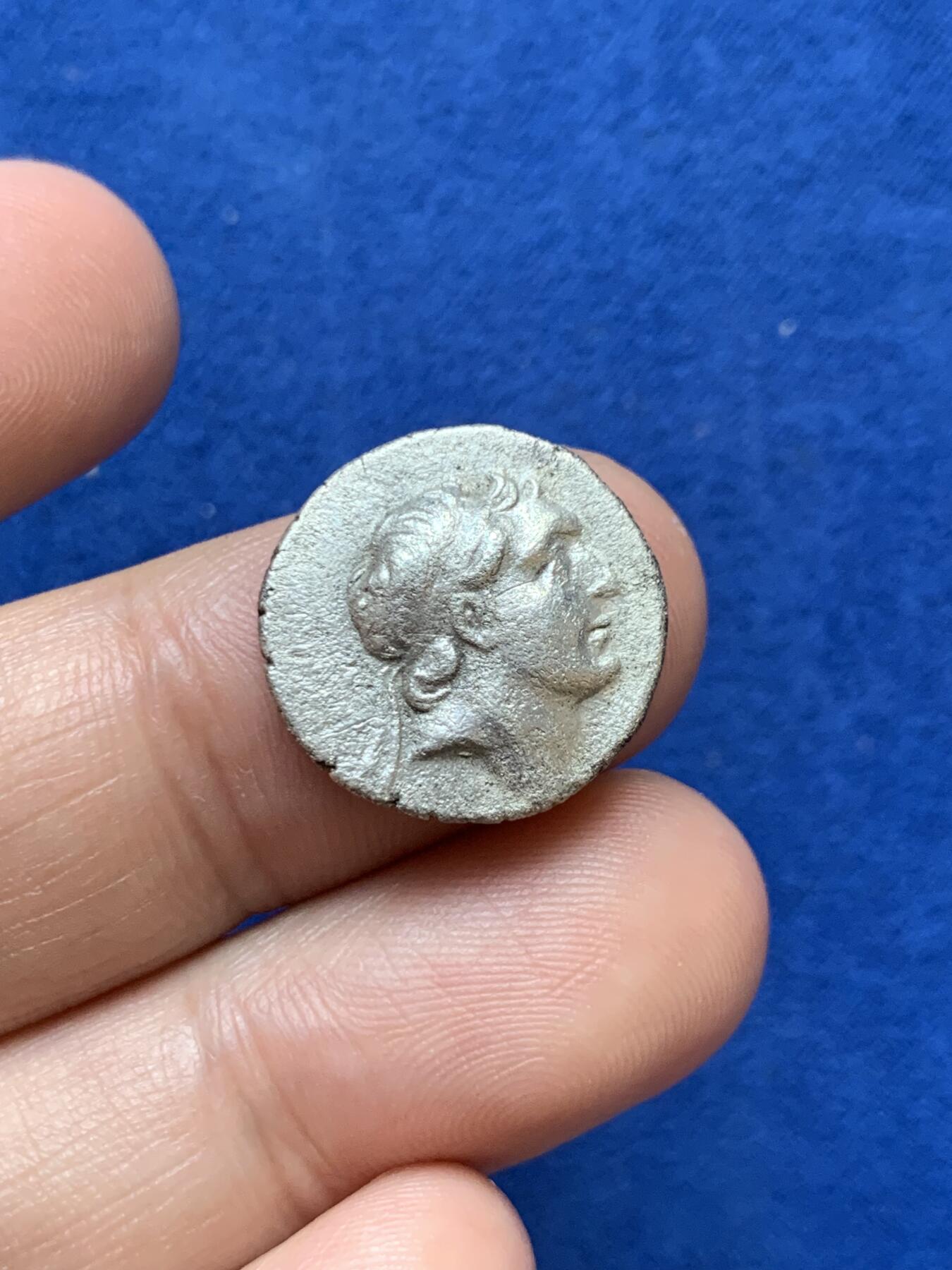 《竞宝斋》第289场- 周日，周一，周二 3场连拍 （全场包邮） 古希腊 卡帕多细亚王国 1德拉克马 银币 3.94克少见头像 版本自辩