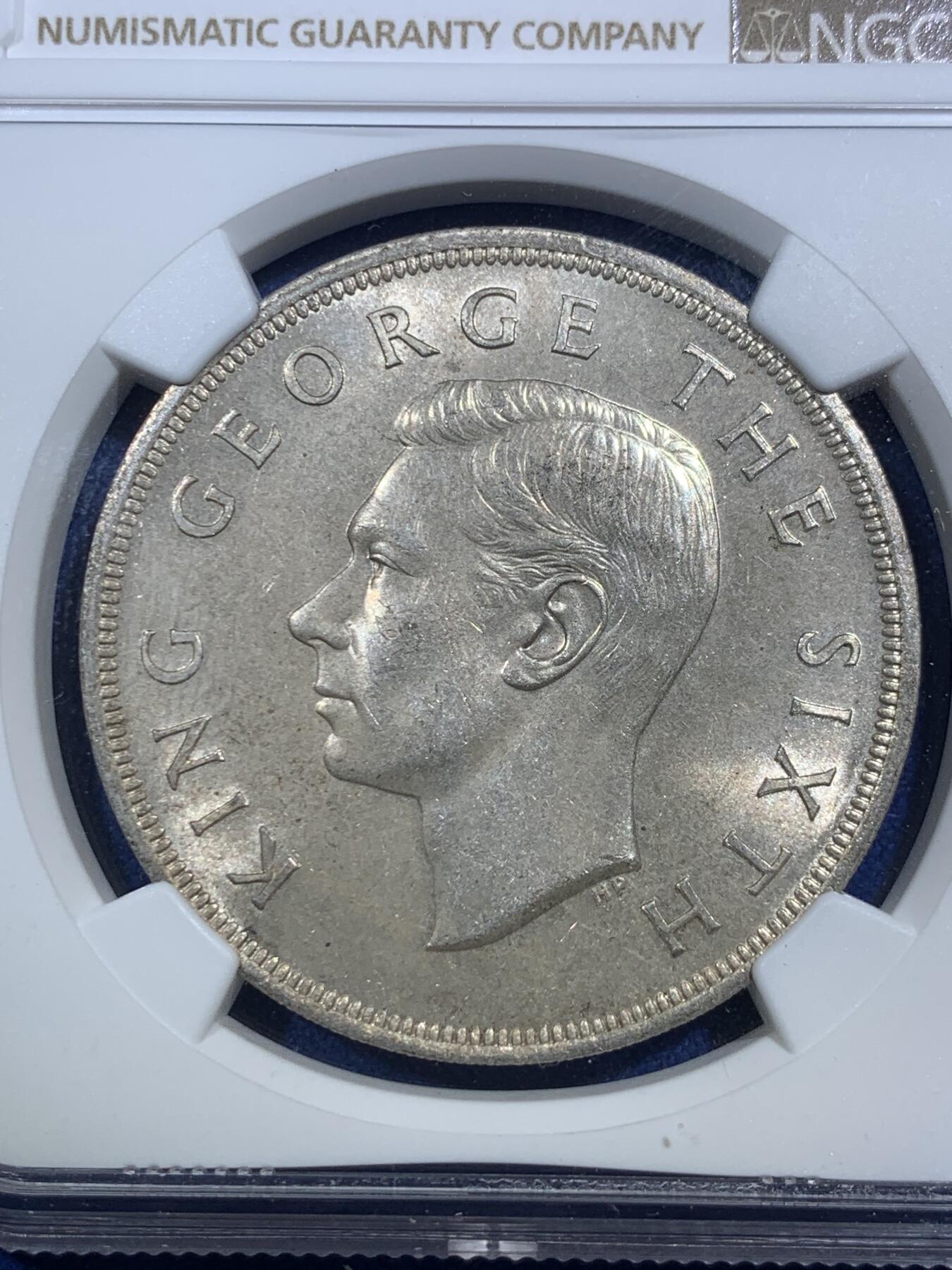 《竞宝斋》第289场- 周日，周一，周二 3场连拍 （全场包邮） NGC MS64 新西兰1949年乔治六世克朗银币 背面为新西兰国花银蕨 漂亮原光 状态很好