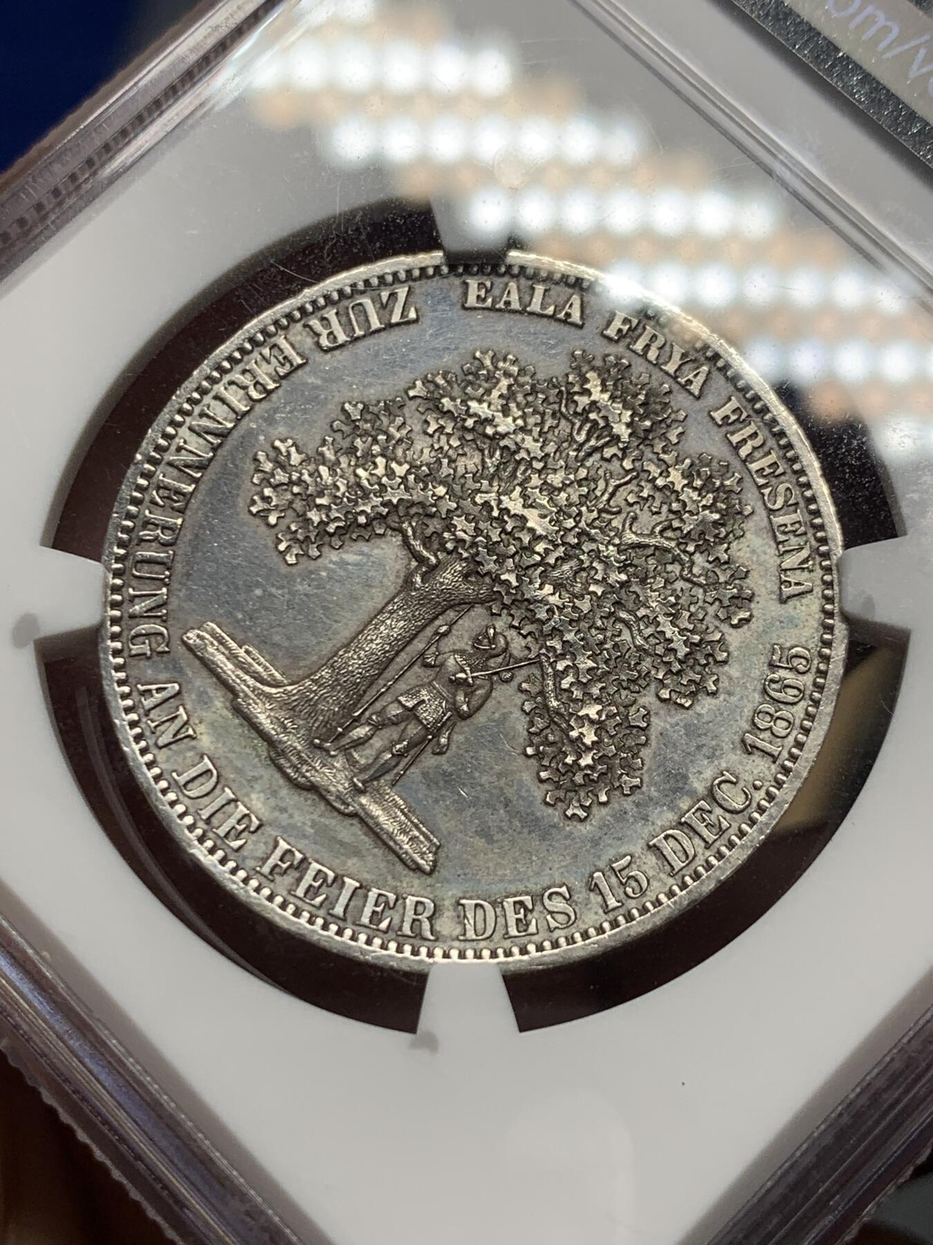 《竞宝斋》第289场- 周日，周一，周二 3场连拍 （全场包邮） NGC UNC 德国 1865年 汉诺威 名誉品 橡树泰勒 细节状态好 实为难得 性价比高