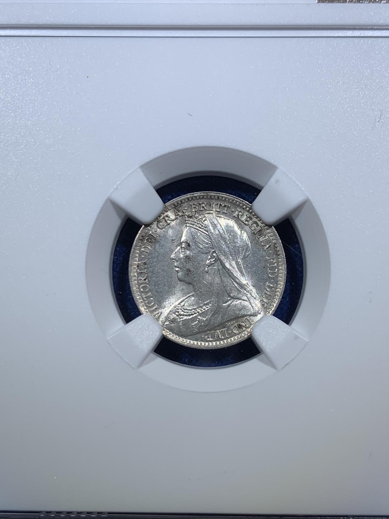 《竞宝斋》第289场- 周日，周一，周二 3场连拍 （全场包邮） NGC MS63 英国1897年维多利亚3便士 带有凝霜感的转光 氧化黑点导致上海N仅给出63分