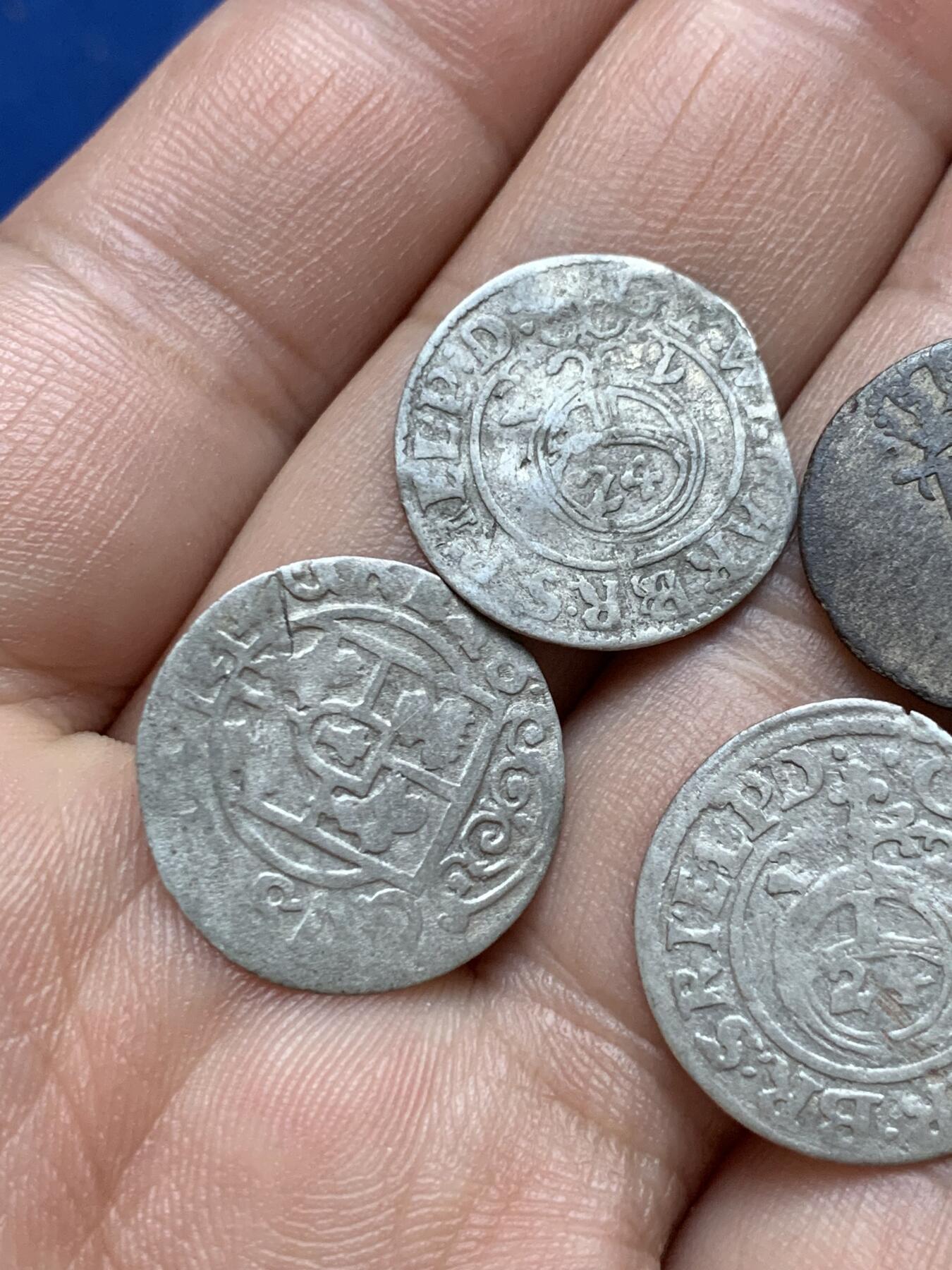 《竞宝斋》第289场- 周日，周一，周二 3场连拍 （全场包邮） 4枚一组 神圣罗马帝国1/48泰勒银币1枚 波兰3波尔卡3枚 少见