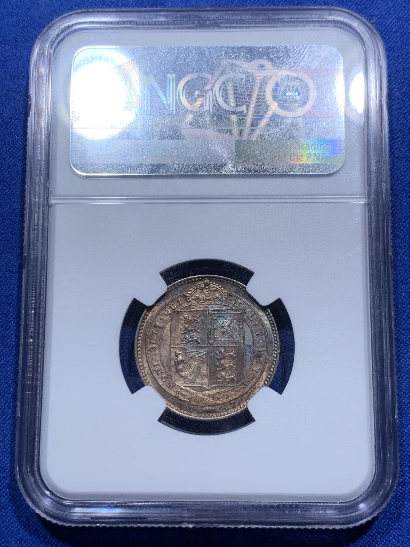 《竞宝斋》第290场- 周日，周一，周二 3场连拍 （全场包邮） NGC MS63 英国1887年维多利亚1先令 极品黄油彩 背面部分蓝绿色包浆