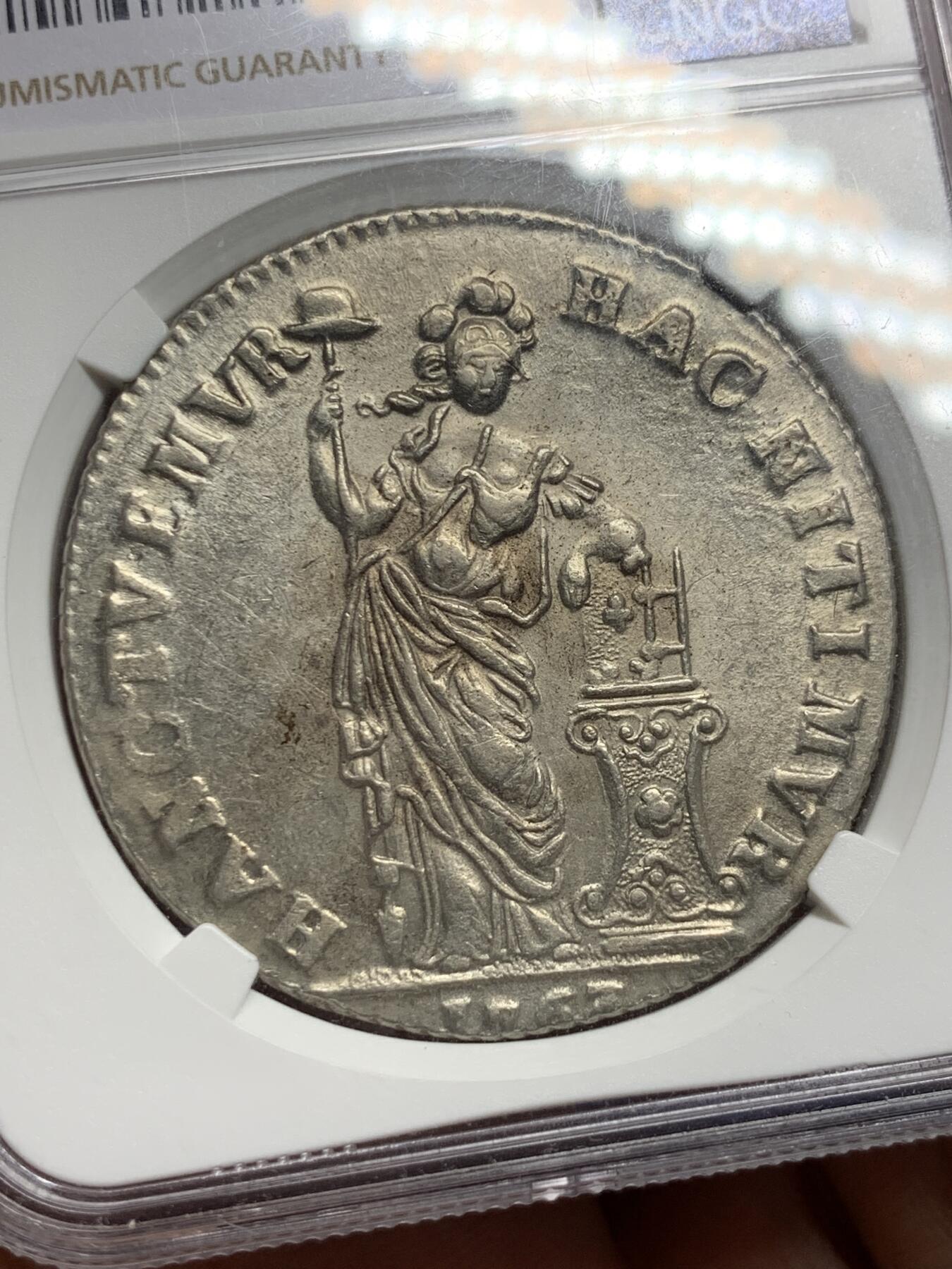 《竞宝斋》第290场- 周日，周一，周二 3场连拍 （全场包邮） NGC MS61 荷兰1763年站人女神三盾 早起年份打制好带转光