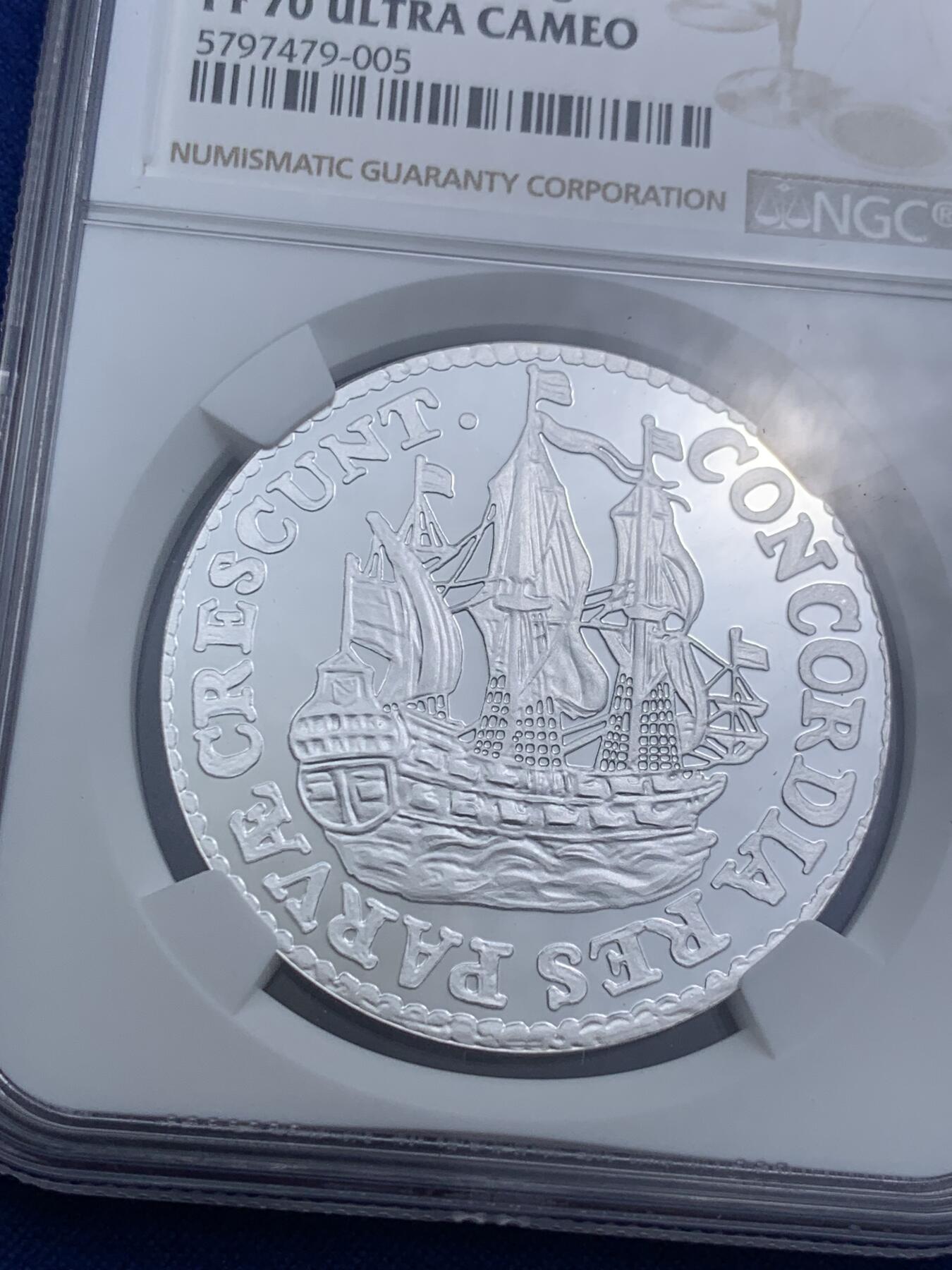 《竞宝斋》第290场- 周日，周一，周二 3场连拍 （全场包邮） NGC PF70UC 2021年荷兰复刻1786年6先令精制银章 1oz 99.9%
