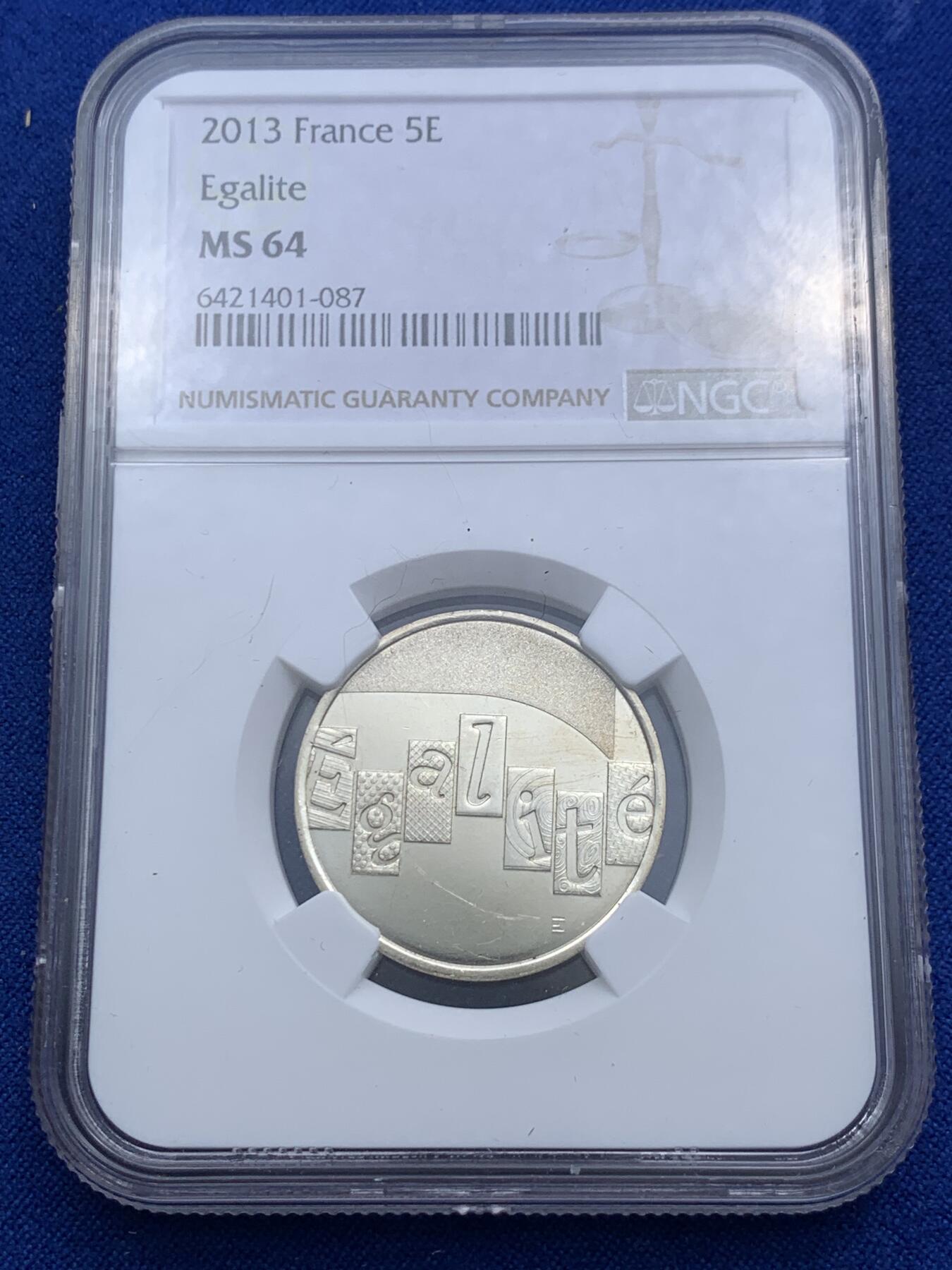 《竞宝斋》第290场- 周日，周一，周二 3场连拍 （全场包邮） NGC MS64 法国2013年平等5欧元银币 最高评级分