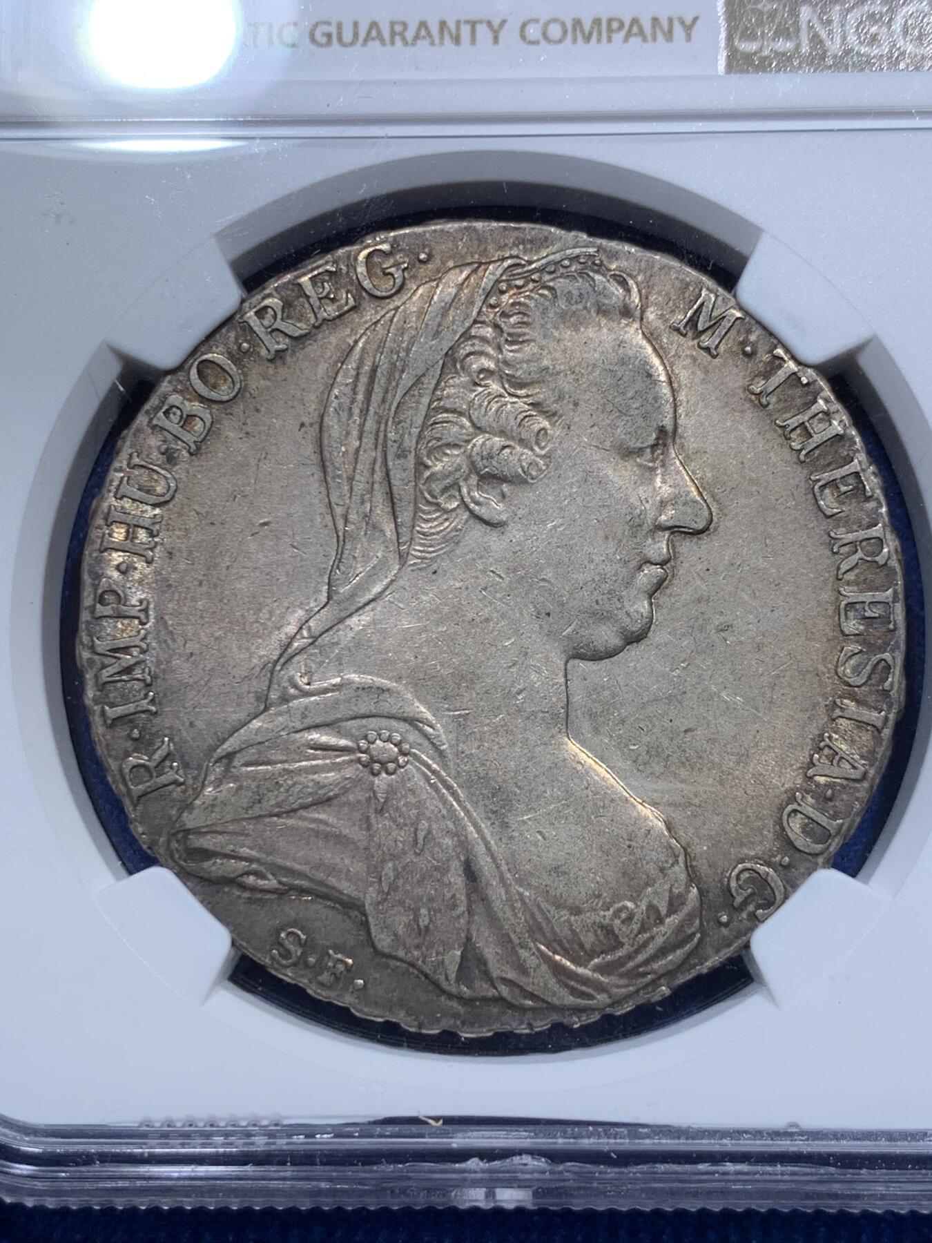 《竞宝斋》第290场- 周日，周一，周二 3场连拍 （全场包邮） 两枚一组 NGC AU58 奥地利大奶妈 双须版银币 早期后铸版  另外+一枚原味通货后铸大奶妈银币