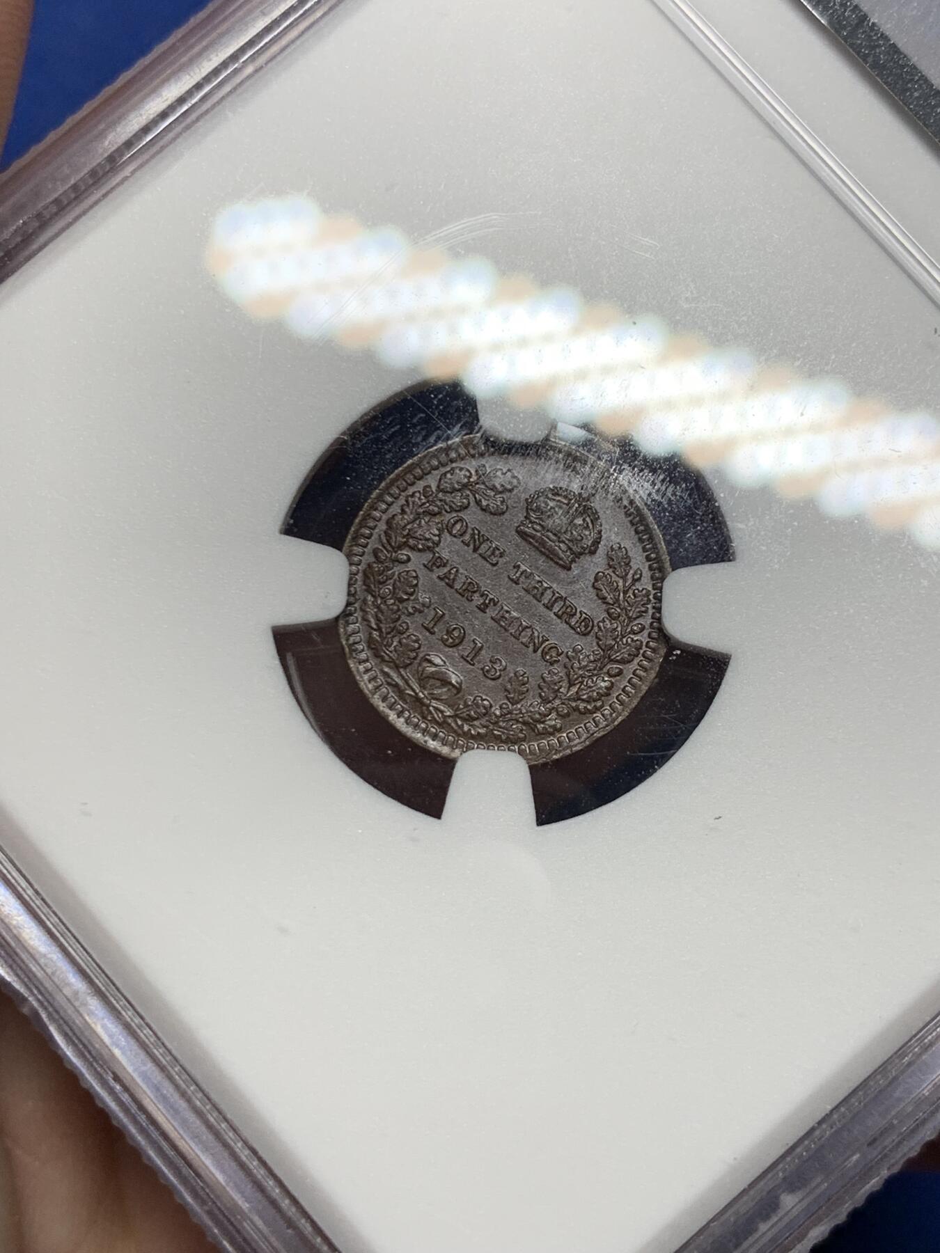 《竞宝斋》第290场- 周日，周一，周二 3场连拍 （全场包邮） NGC MS62BN 英国1913年乔治五世1/3法新 巧克力包浆 即使在放大镜下未见明显流通痕迹