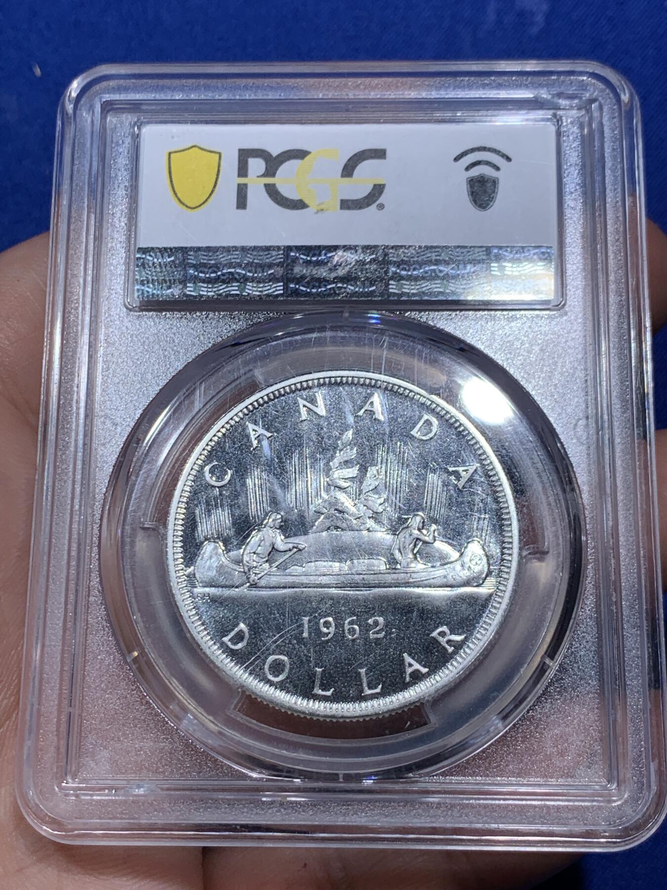 《竞宝斋》第290场- 周日，周一，周二 3场连拍 （全场包邮） PCGS PL66 加拿大1962划船一元银币