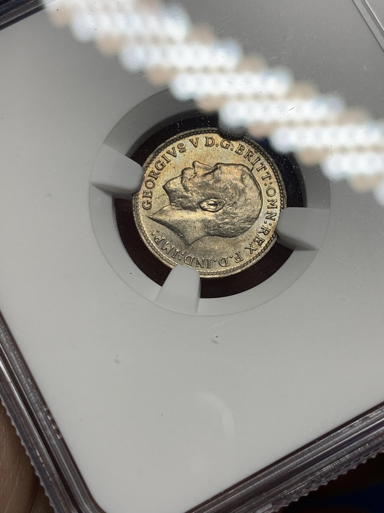 《竞宝斋》第290场- 周日，周一，周二 3场连拍 （全场包邮） NGC MS65 英国1921年乔治五世3便士银币 少见高分 一步到位 亚军分