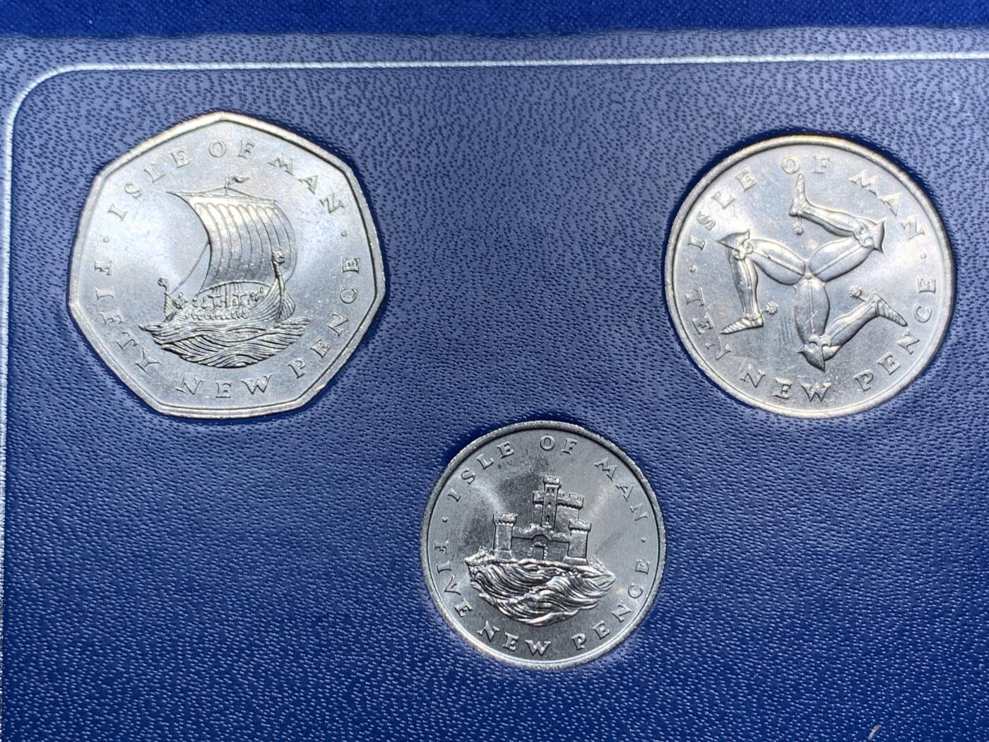 《竞宝斋》第290场- 周日，周一，周二 3场连拍 （全场包邮） 1975马恩岛6枚装套币 英联邦经典套币 unc品