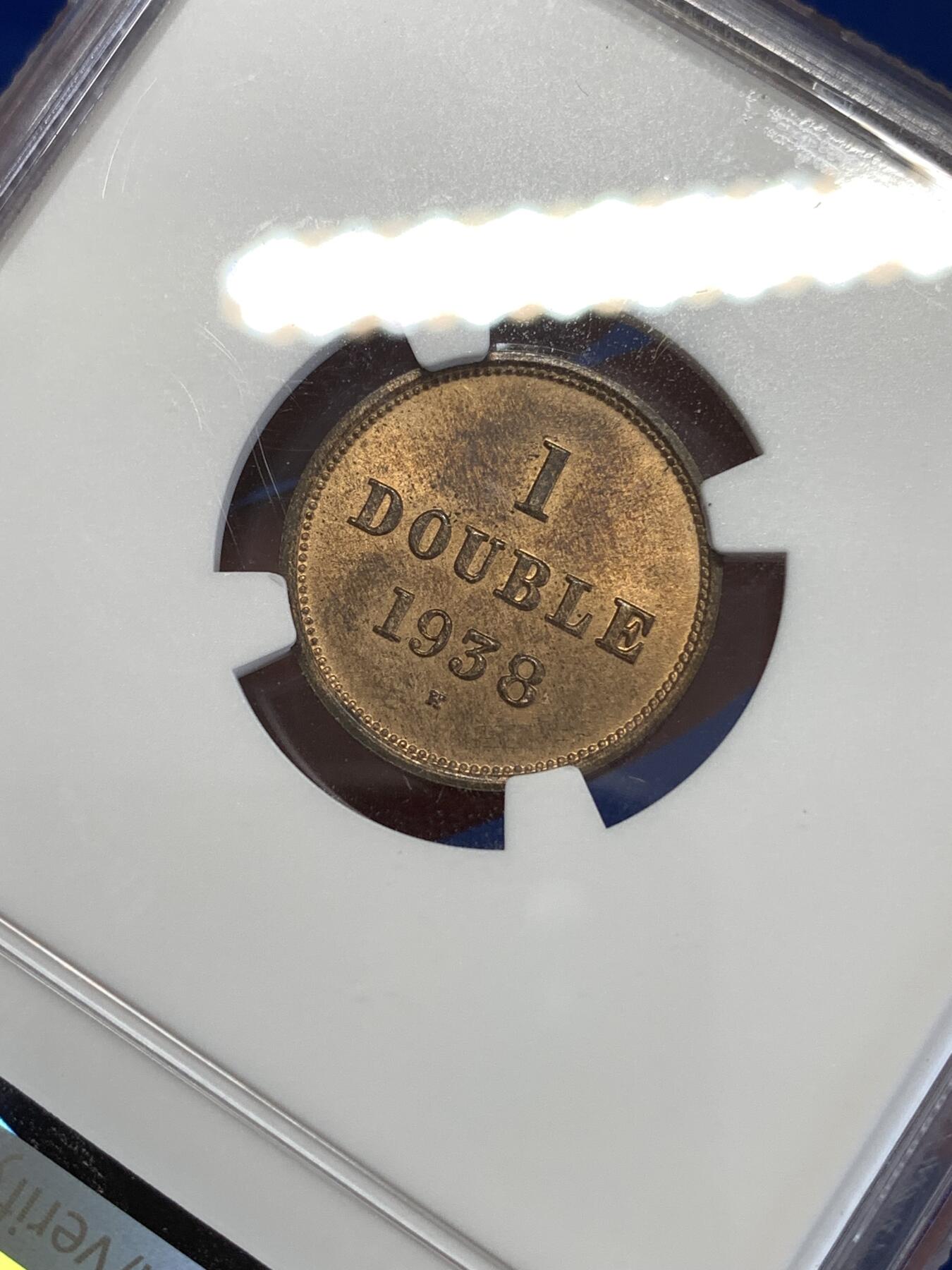 《竞宝斋》第290场- 周日，周一，周二 3场连拍 （全场包邮） NGC MS64RB 英属根西岛1938年1道布 底板干净 转光耀眼