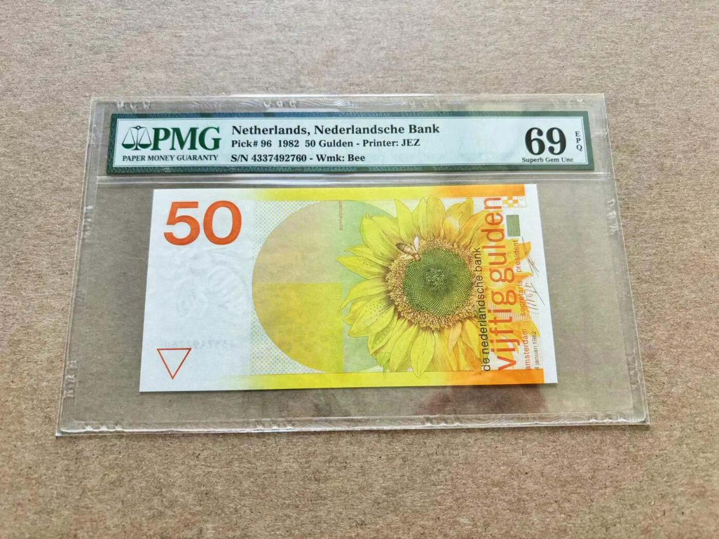 【Blue Auction】✨世界纸币精拍第510期【精】 【亚军分】荷兰 1982年50盾 经典向日葵 PMG69EPQ 近满分 