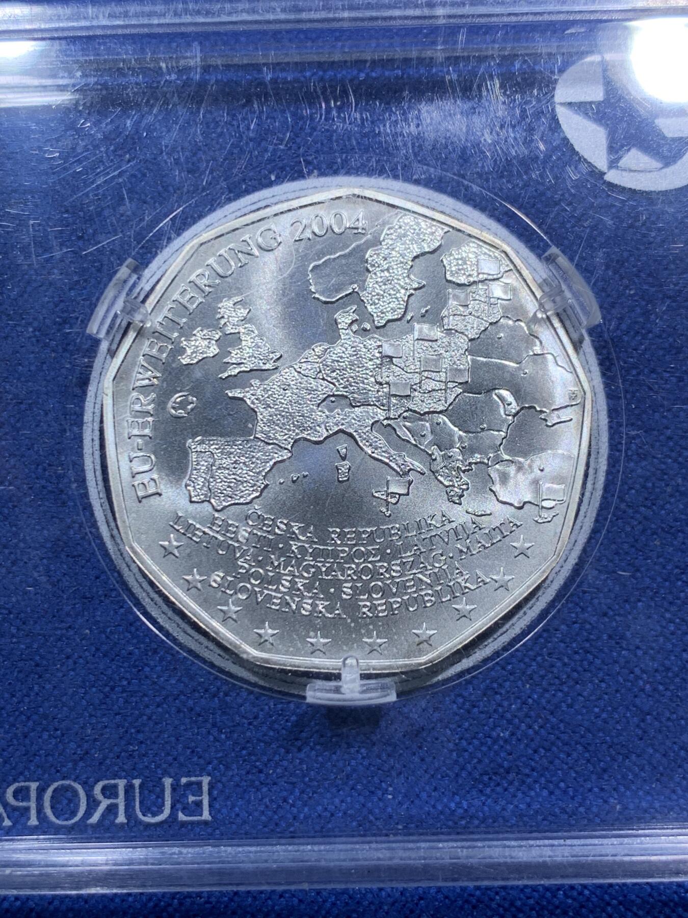 《竞宝斋》第290场- 周日，周一，周二 3场连拍 （全场包邮） 奥地利2004年欧盟扩张欧洲之星系列银币5欧元