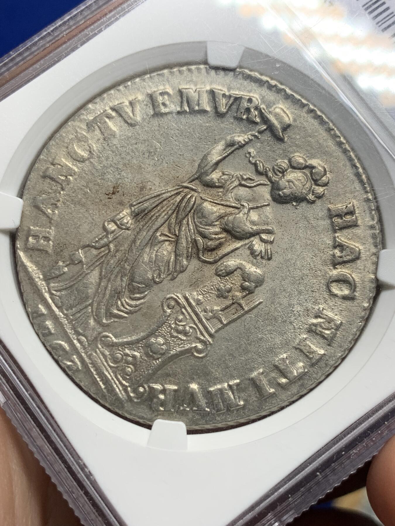 《竞宝斋》第290场- 周日，周一，周二 3场连拍 （全场包邮） NGC MS61 荷兰1763年站人女神三盾 早起年份打制好带转光