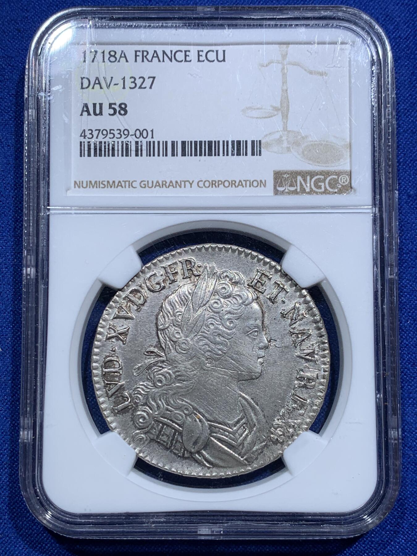 《竞宝斋》第290场- 周日，周一，周二 3场连拍 （全场包邮） NGC AU58 法国 1718 路易十五小孩大头版 埃居大银币 深打清晰 减重不多 比较不易