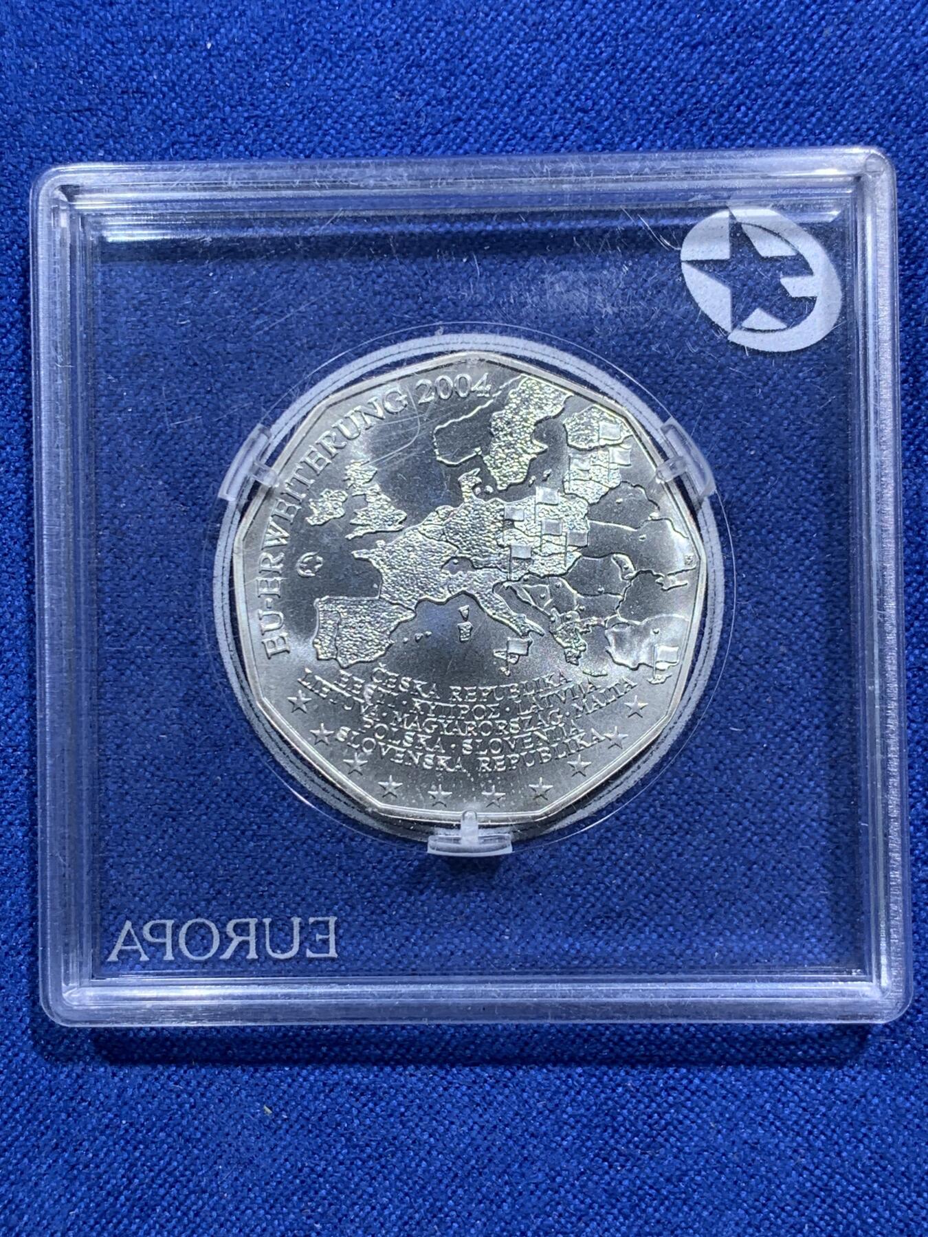 《竞宝斋》第290场- 周日，周一，周二 3场连拍 （全场包邮） 奥地利2004年欧盟扩张欧洲之星系列银币5欧元