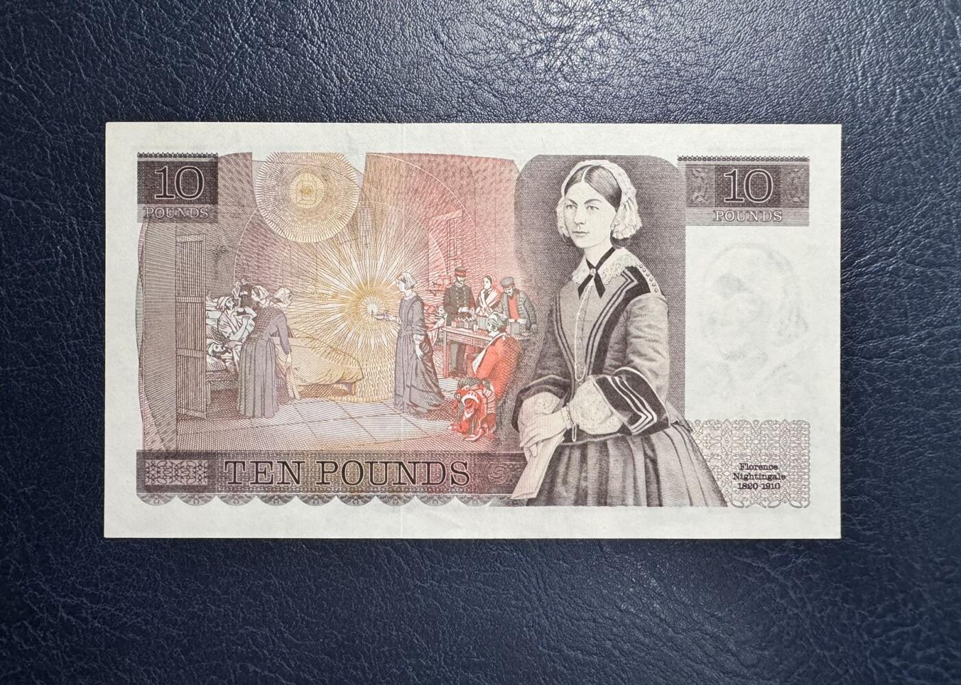 收藏联盟Quantum Auction 第363期拍卖  英国1981-88年10镑 品相AU+ 南丁格尔 无细金属线初版