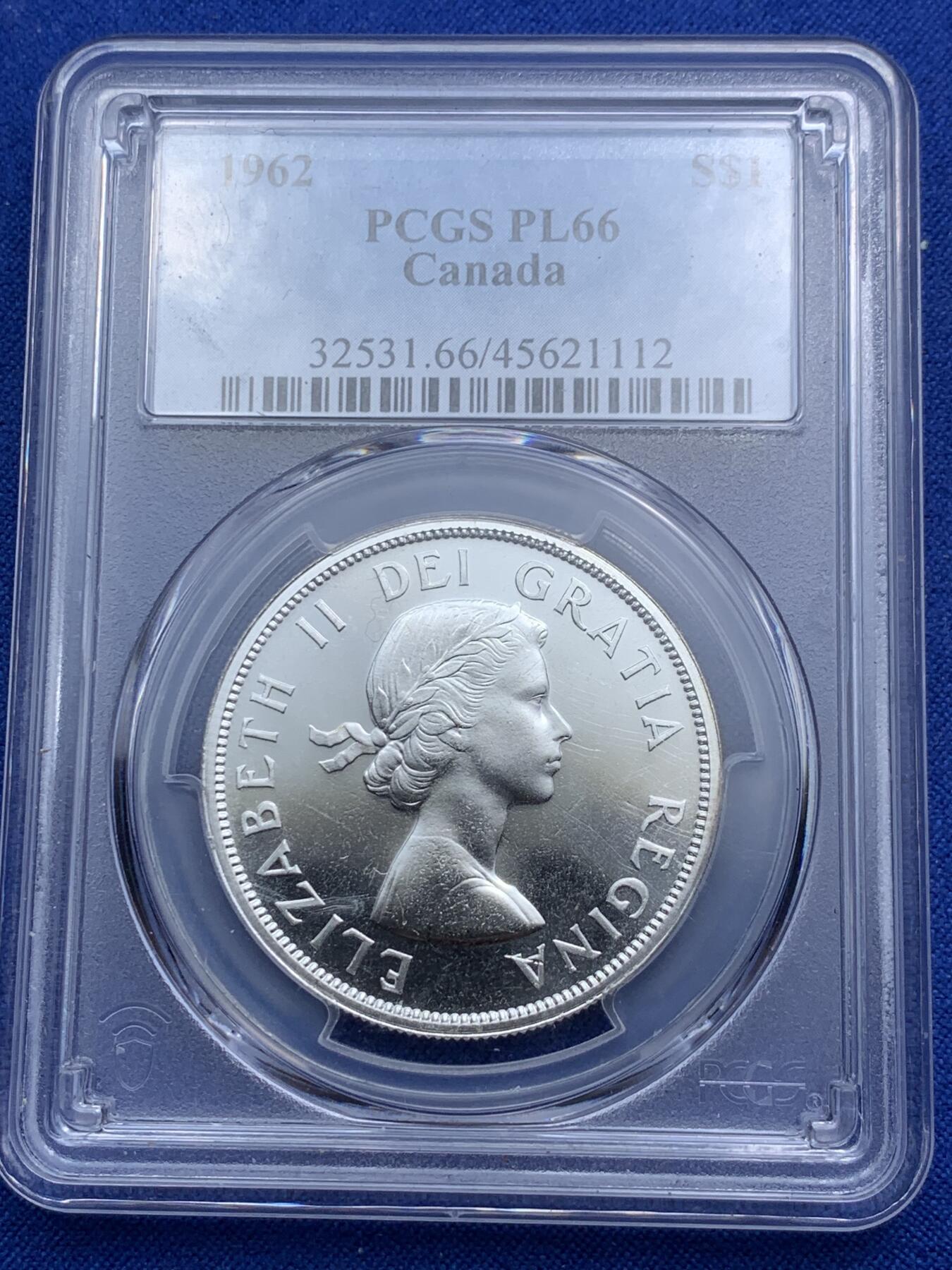 《竞宝斋》第290场- 周日，周一，周二 3场连拍 （全场包邮） PCGS PL66 加拿大1962划船一元银币